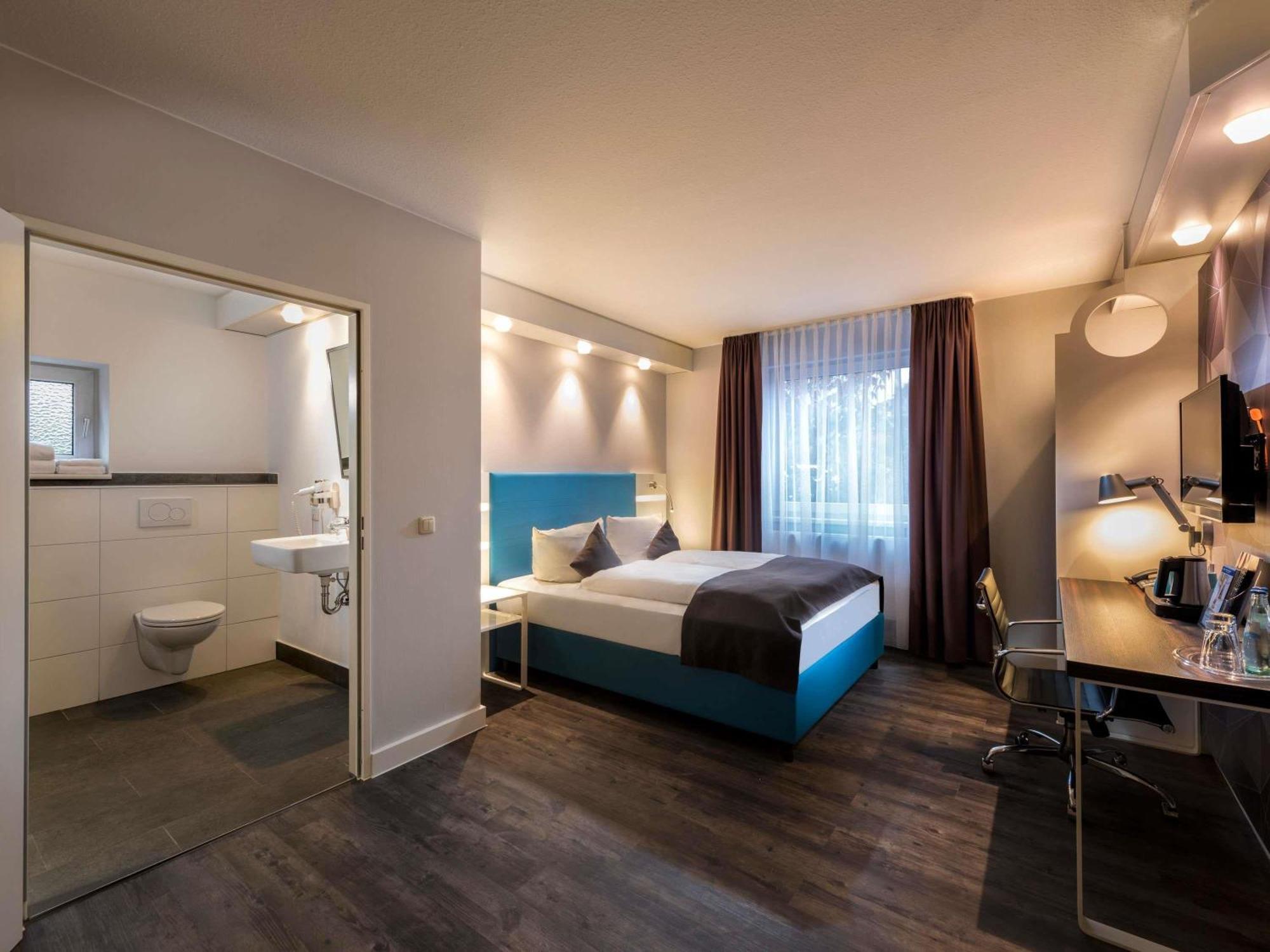 Standard Double Room Disability Access