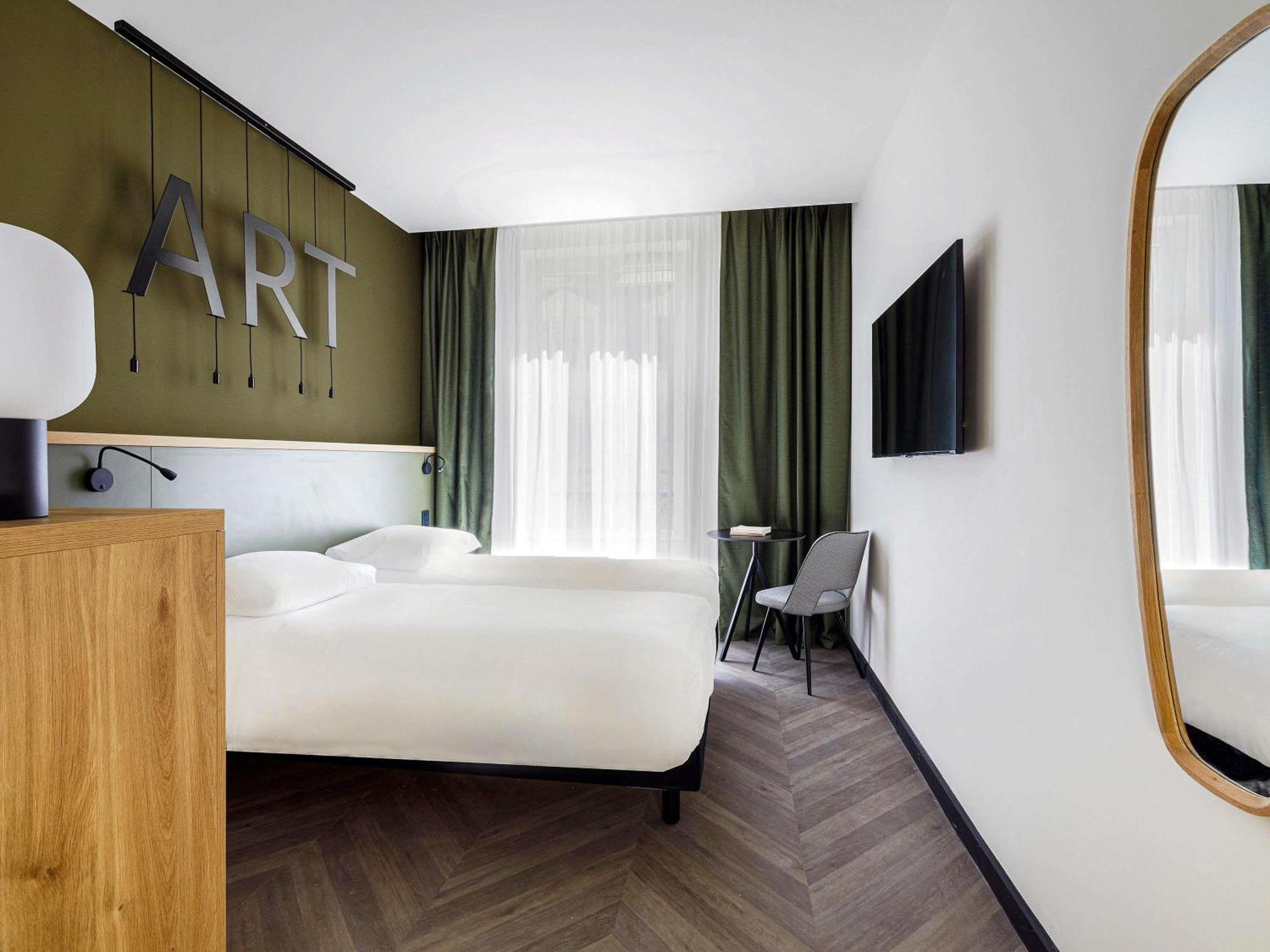 Classic Twin Room