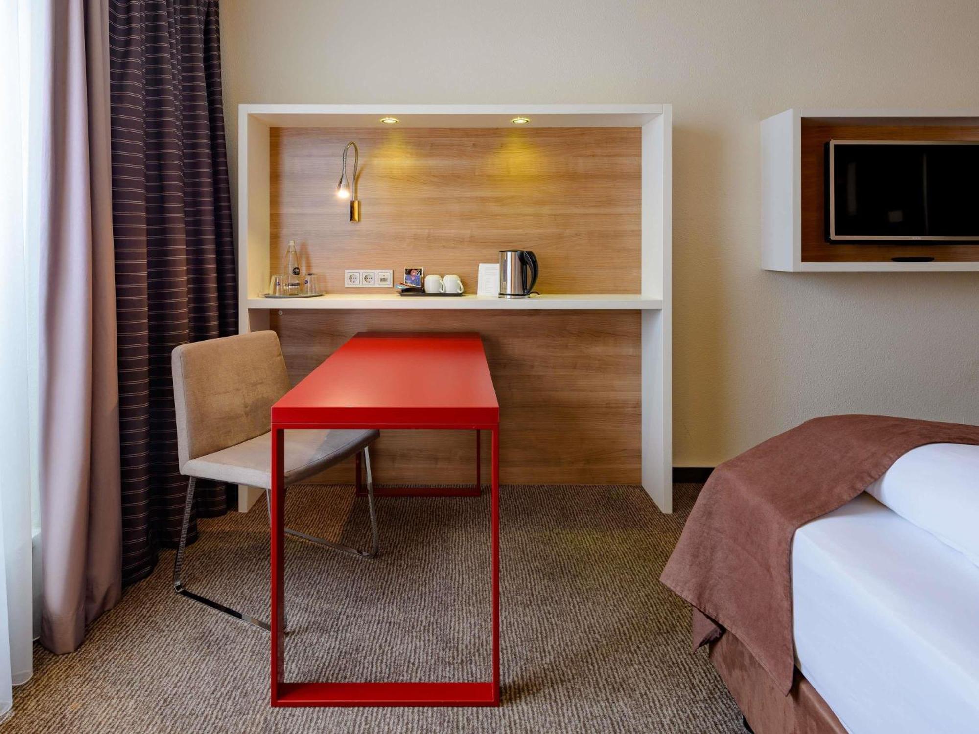 Standard Double Room King Size Bed