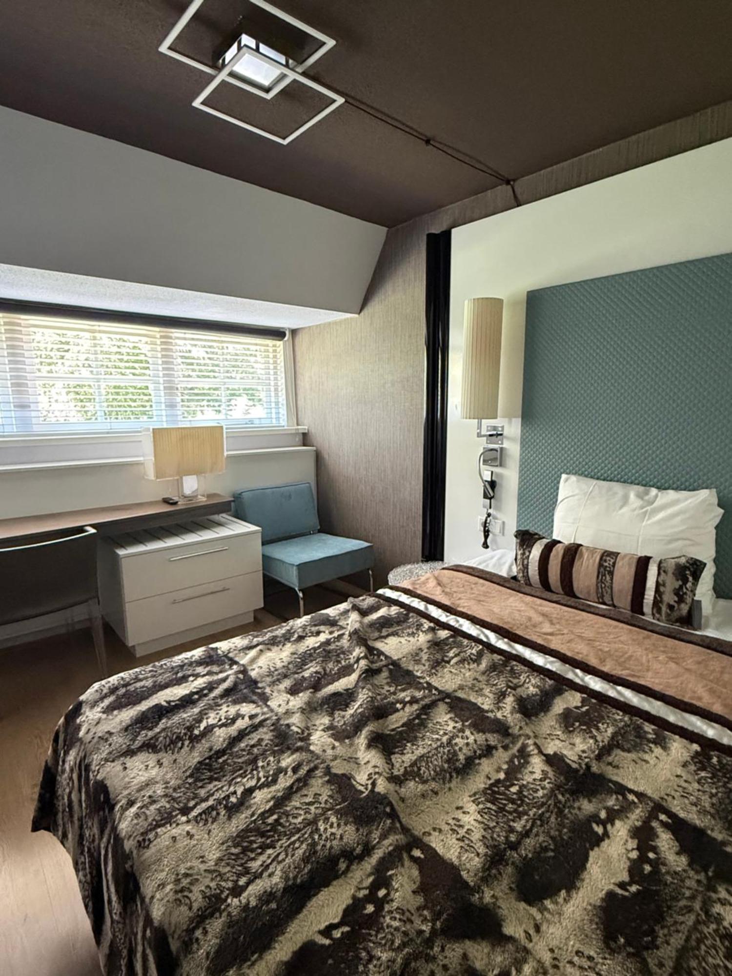 Comfort Single Room