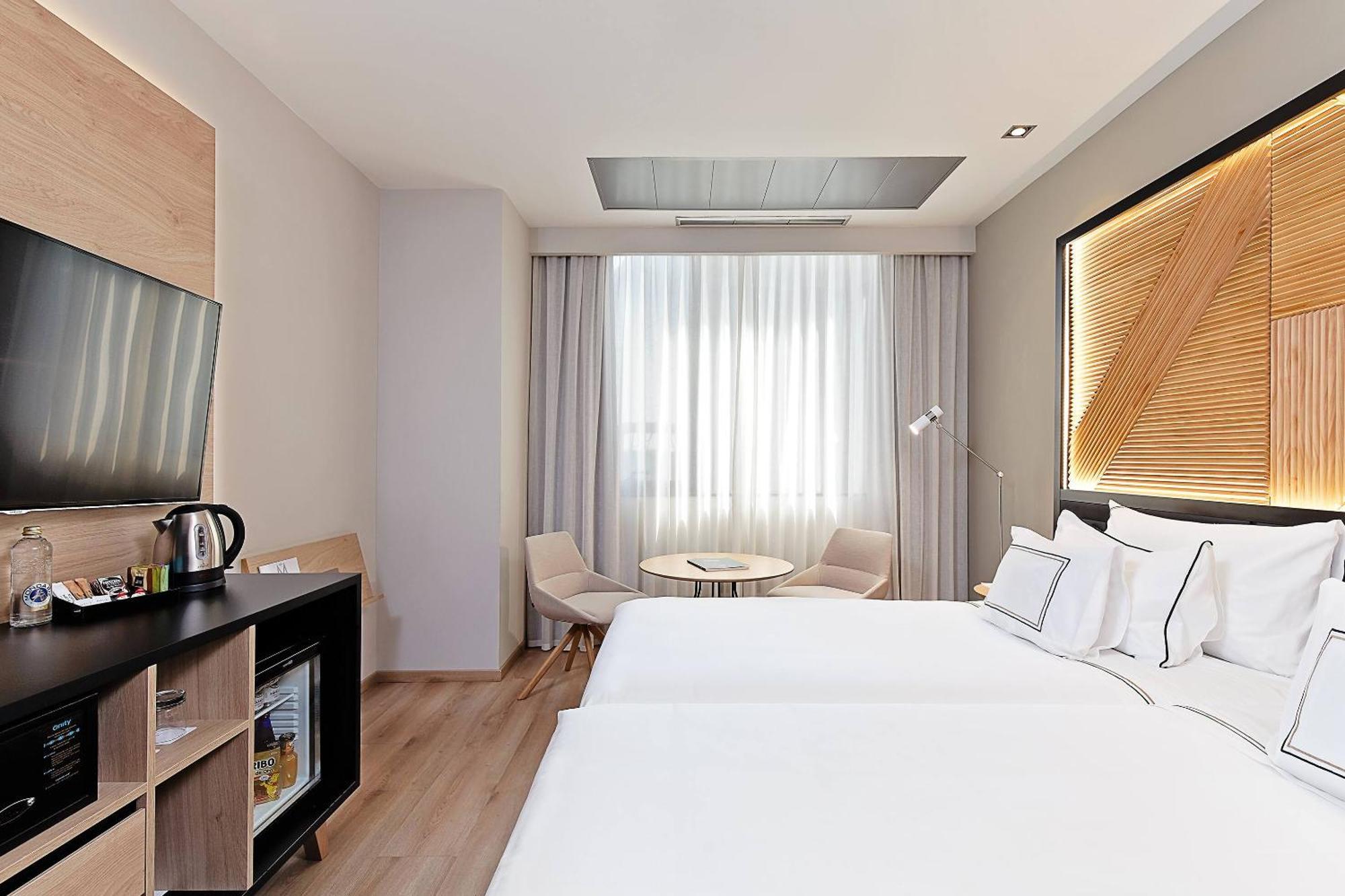 Twin Room,1772055073:JPEG