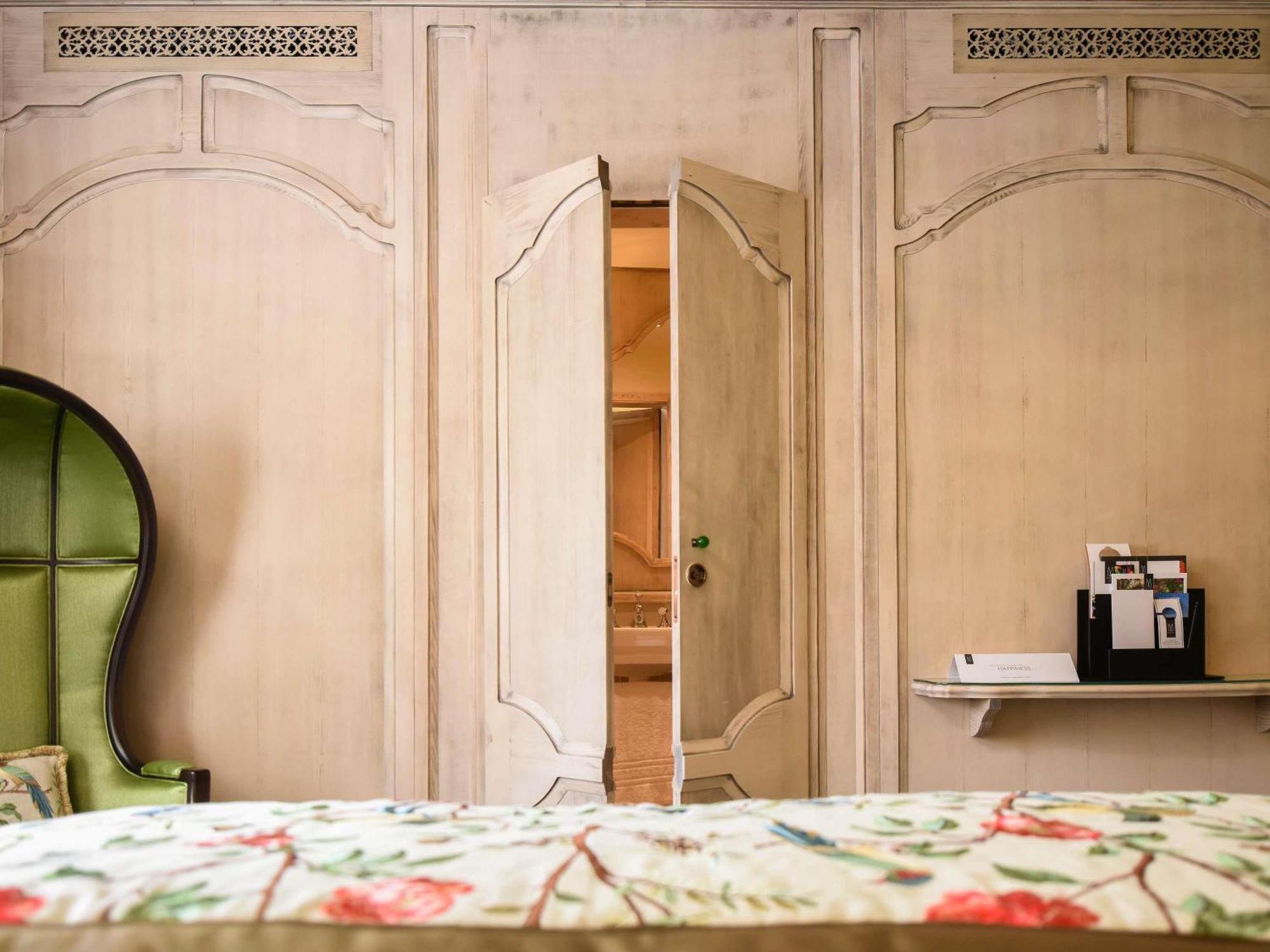 Deluxe Double Room Canal View or Terrace