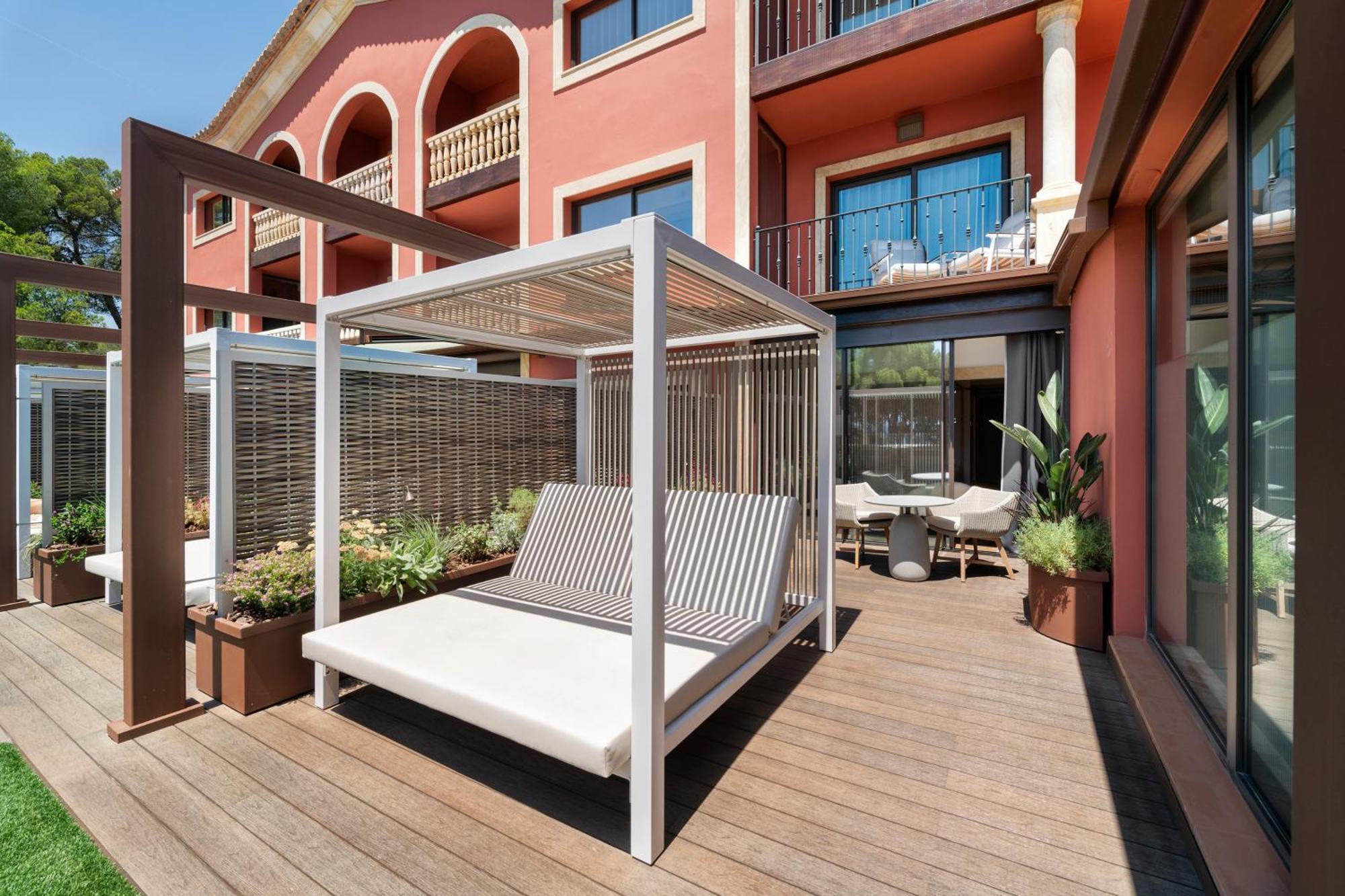 Deluxe Sea View Chill Out Terrace