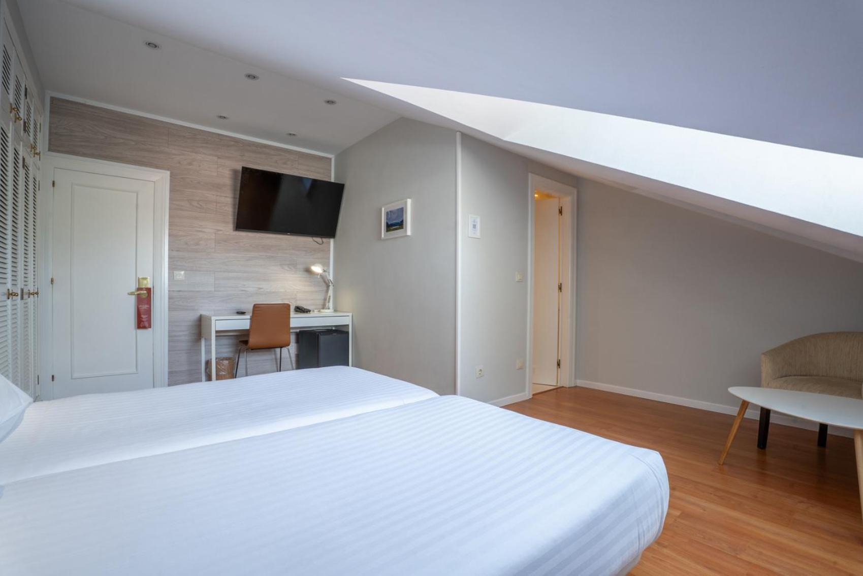 Standard Double Room,1772070754:JPEG