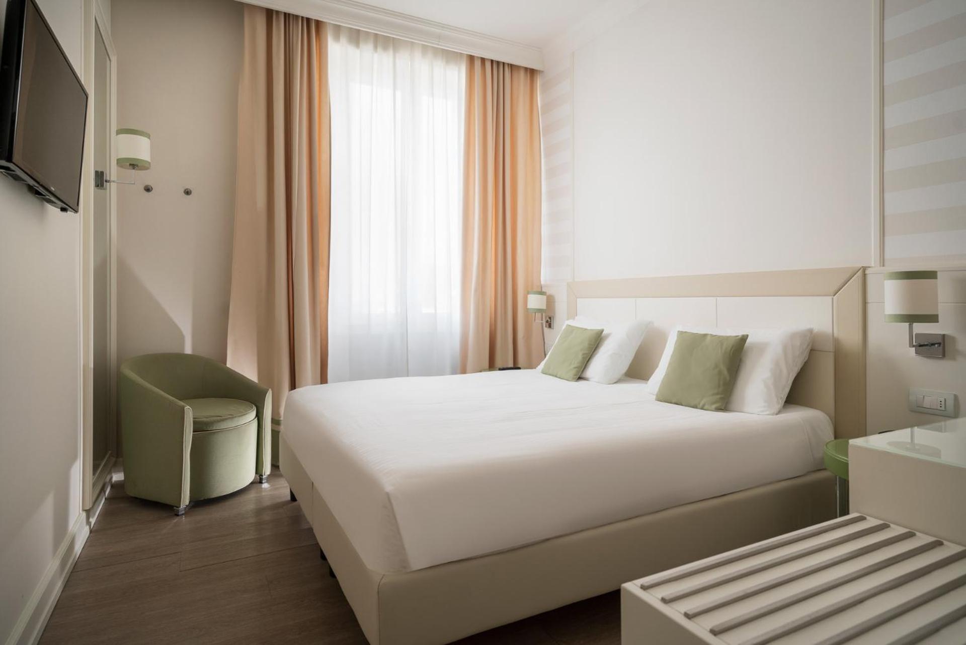 Classic Double Room
