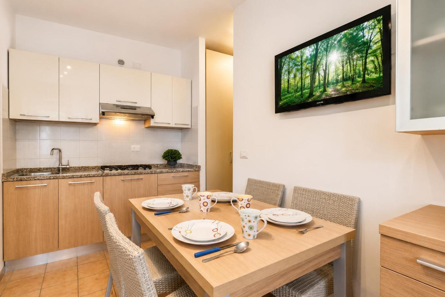 Superior One-Bedroom Apartment Balcony