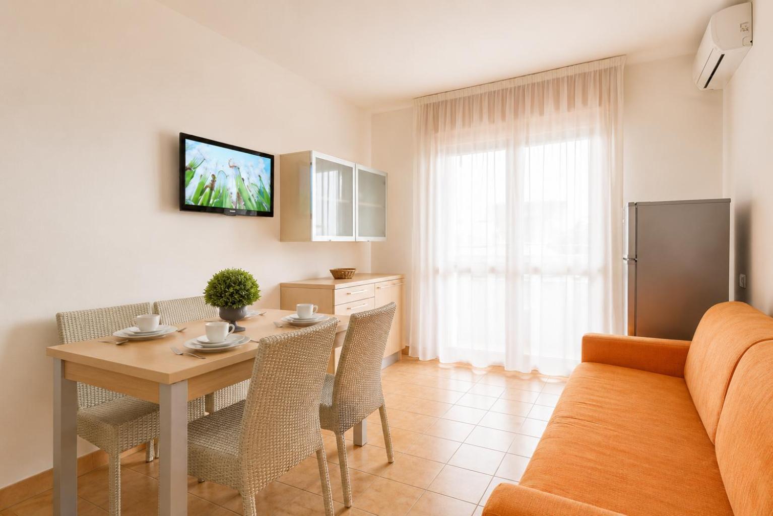 Superior One-Bedroom Apartment Balcony