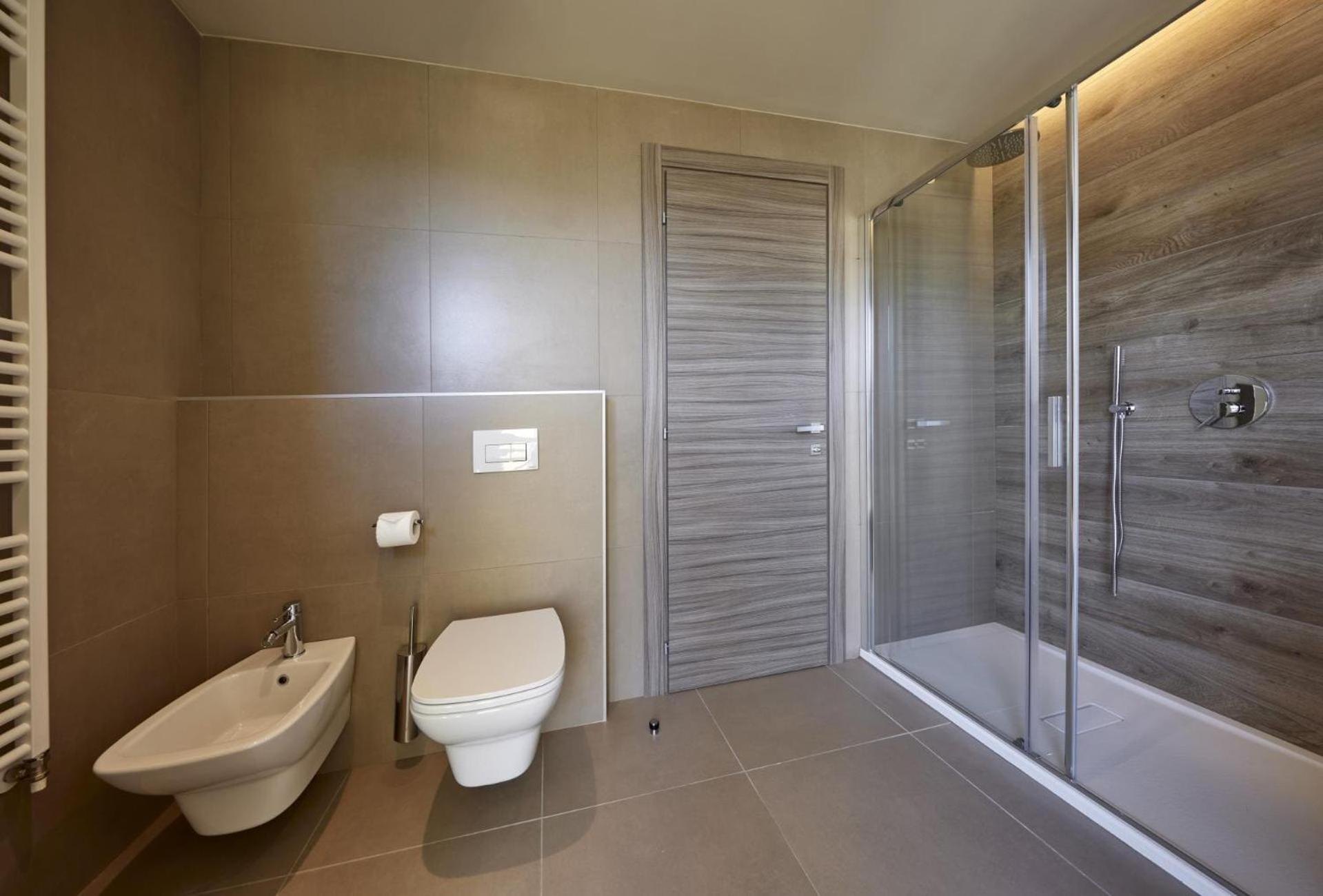 Junior Suite Lake View