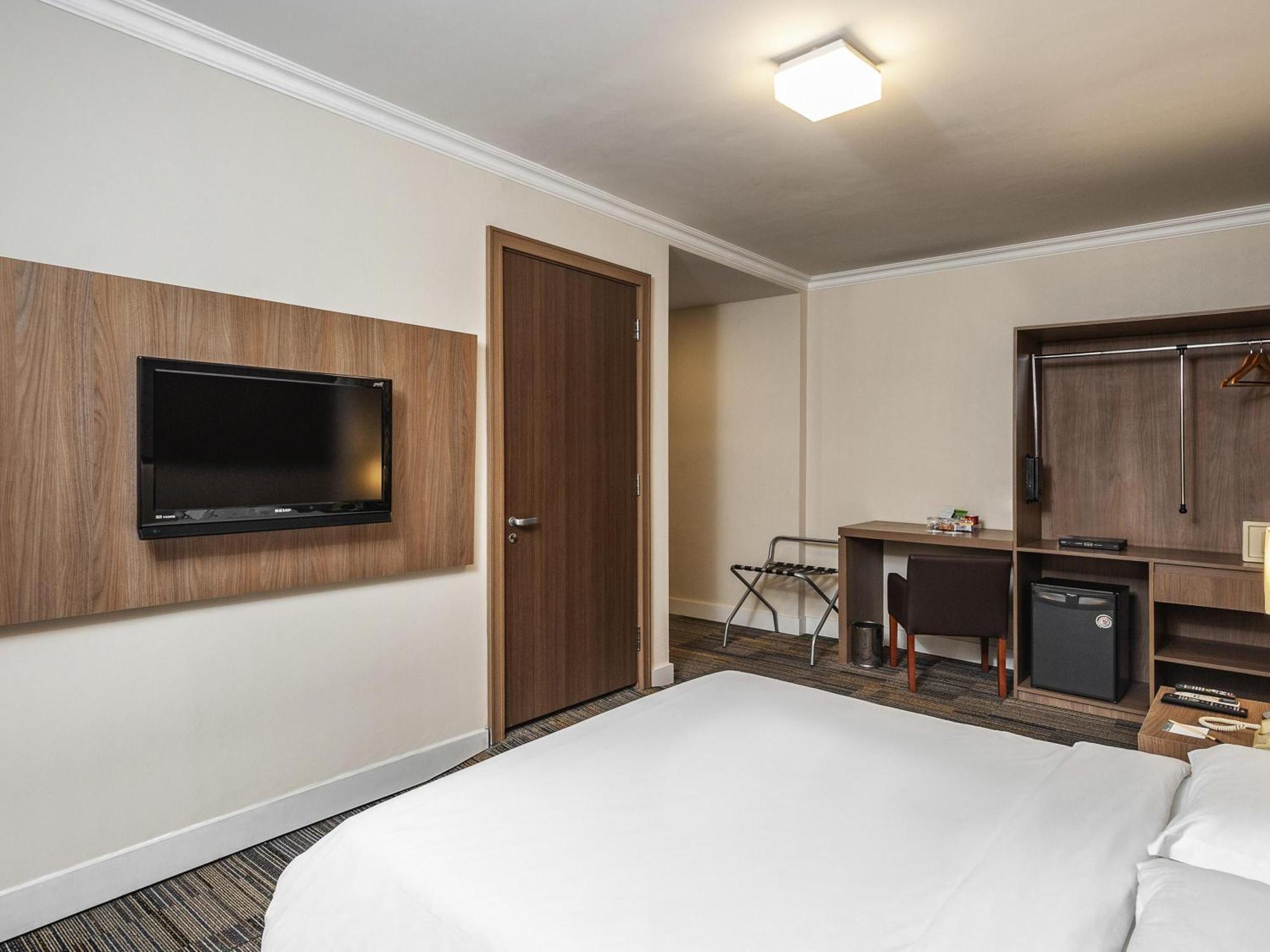 Superior Double Room Disability Access