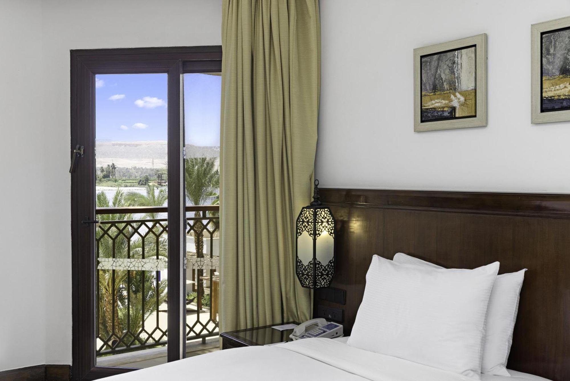One-Bedroom Guest Twin Room River View