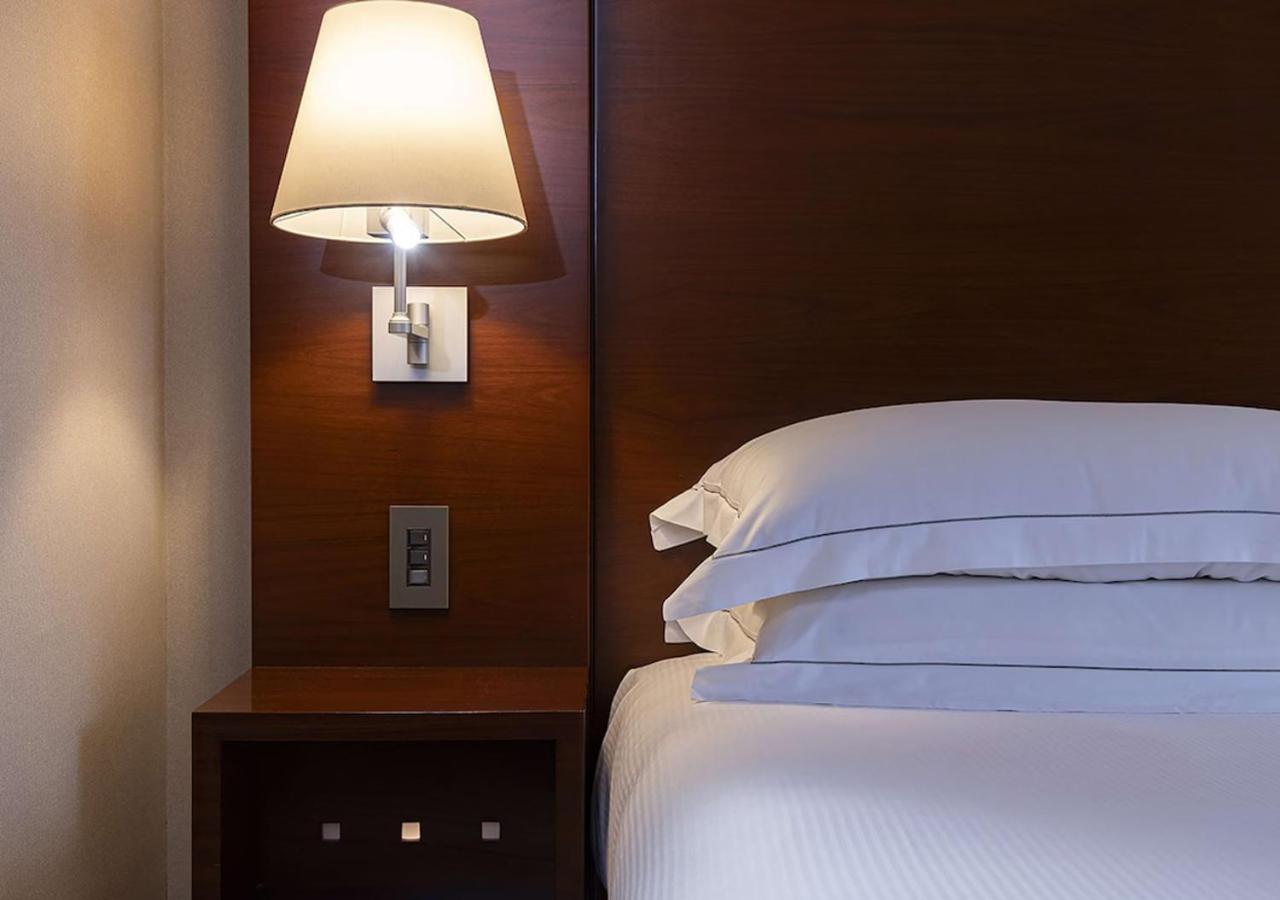 King Hilton Room