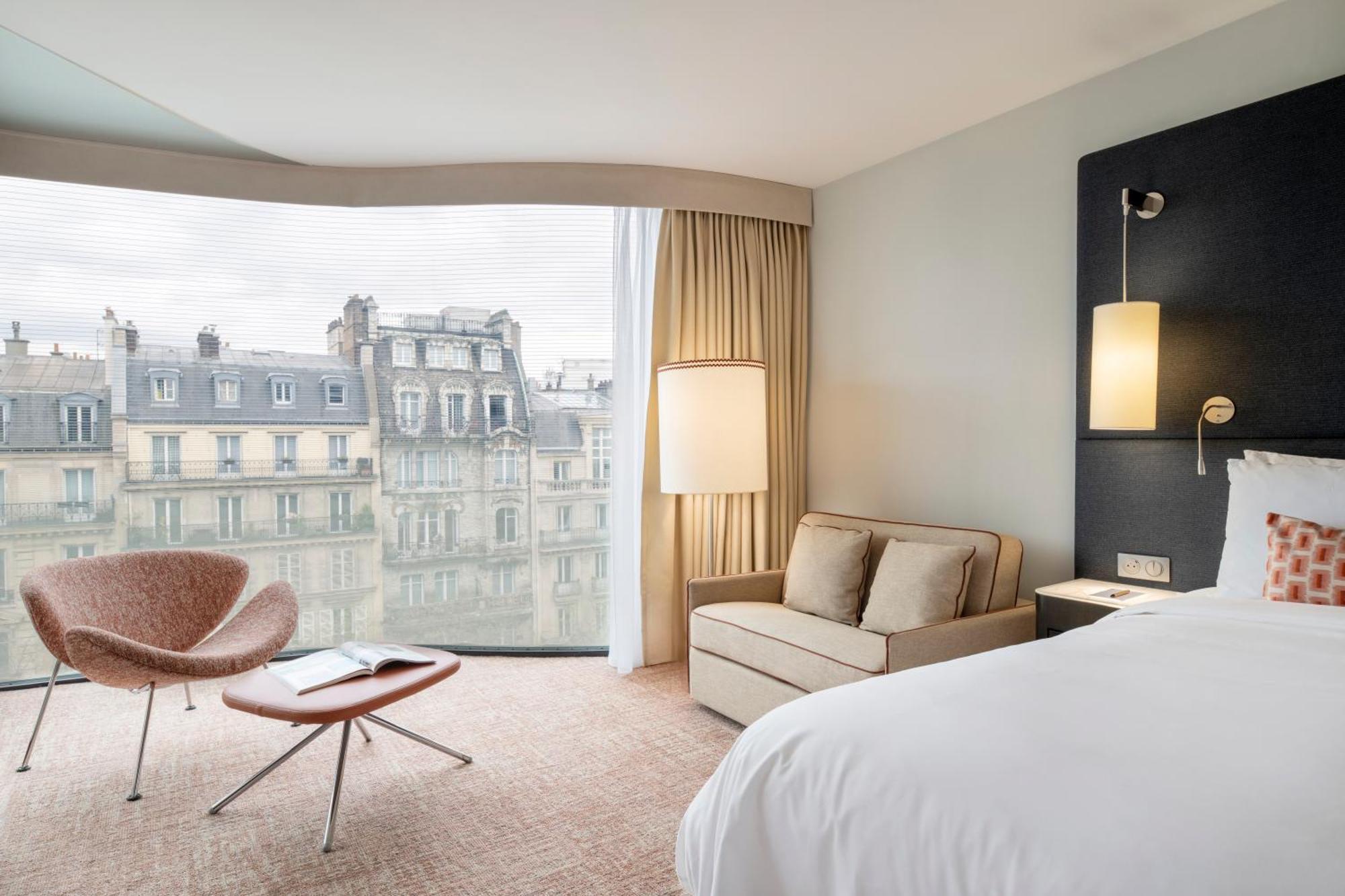 Prestige Wave Room