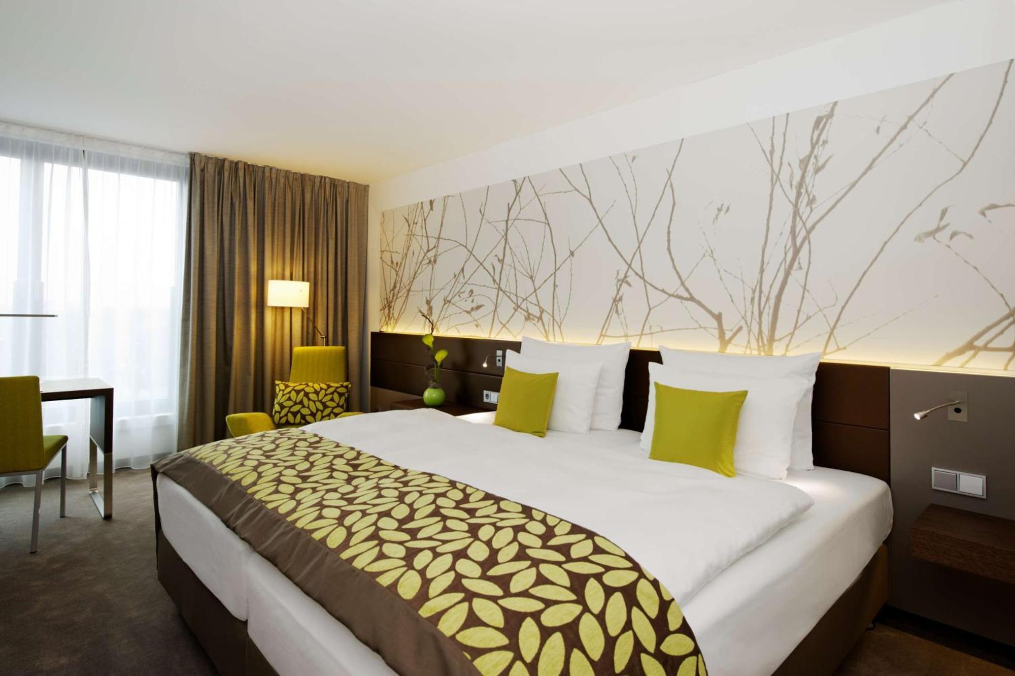 Deluxe Double Room City View