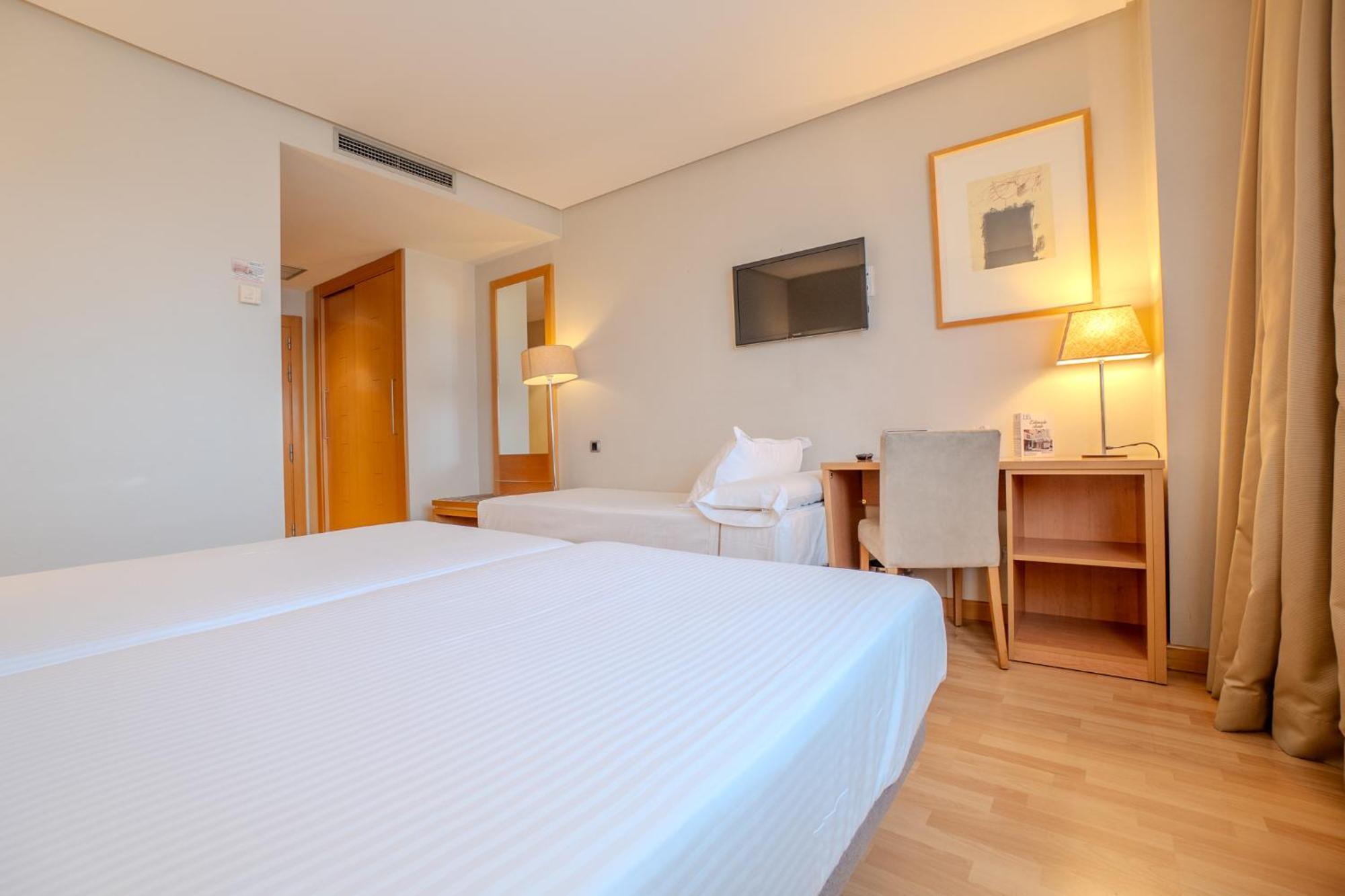 Double or Twin Room Extra Bed