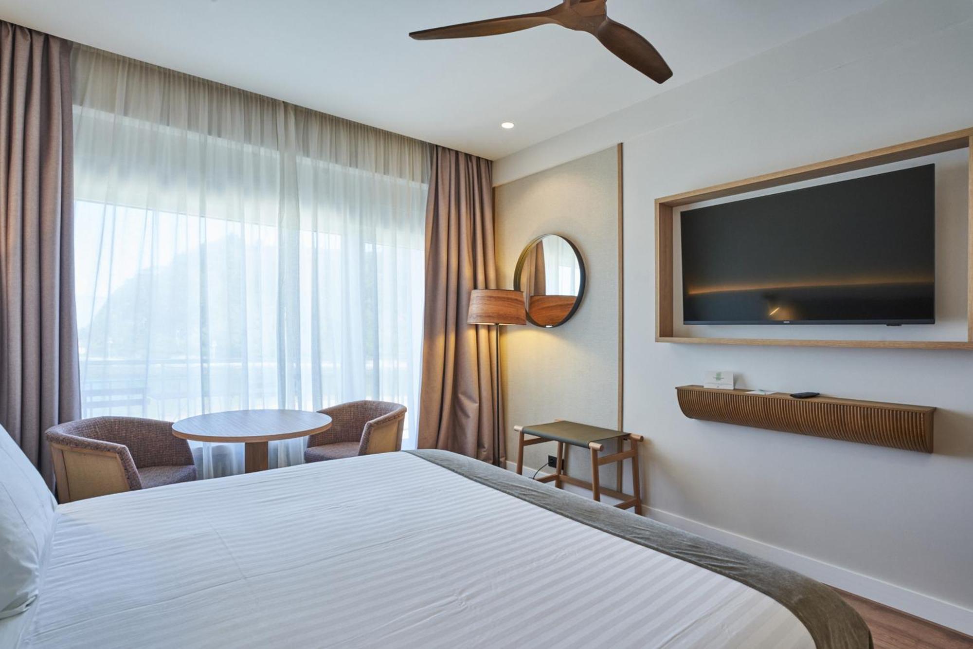 Superior Room Balcony Sea View