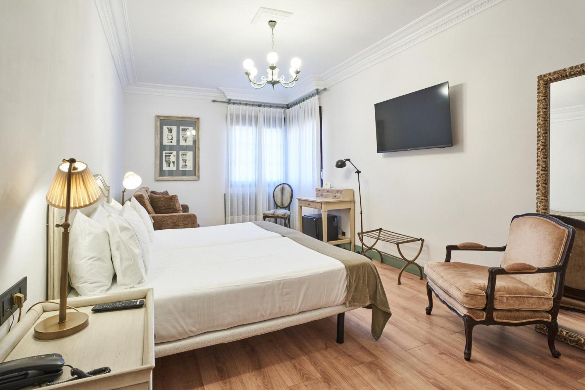 Classic Triple Room