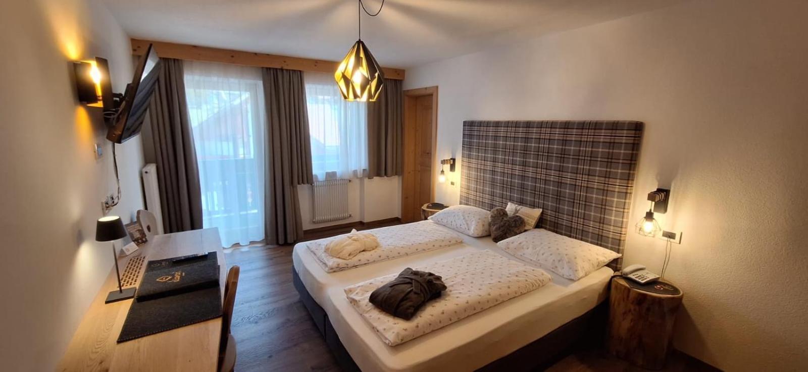 Double Room Mountain View