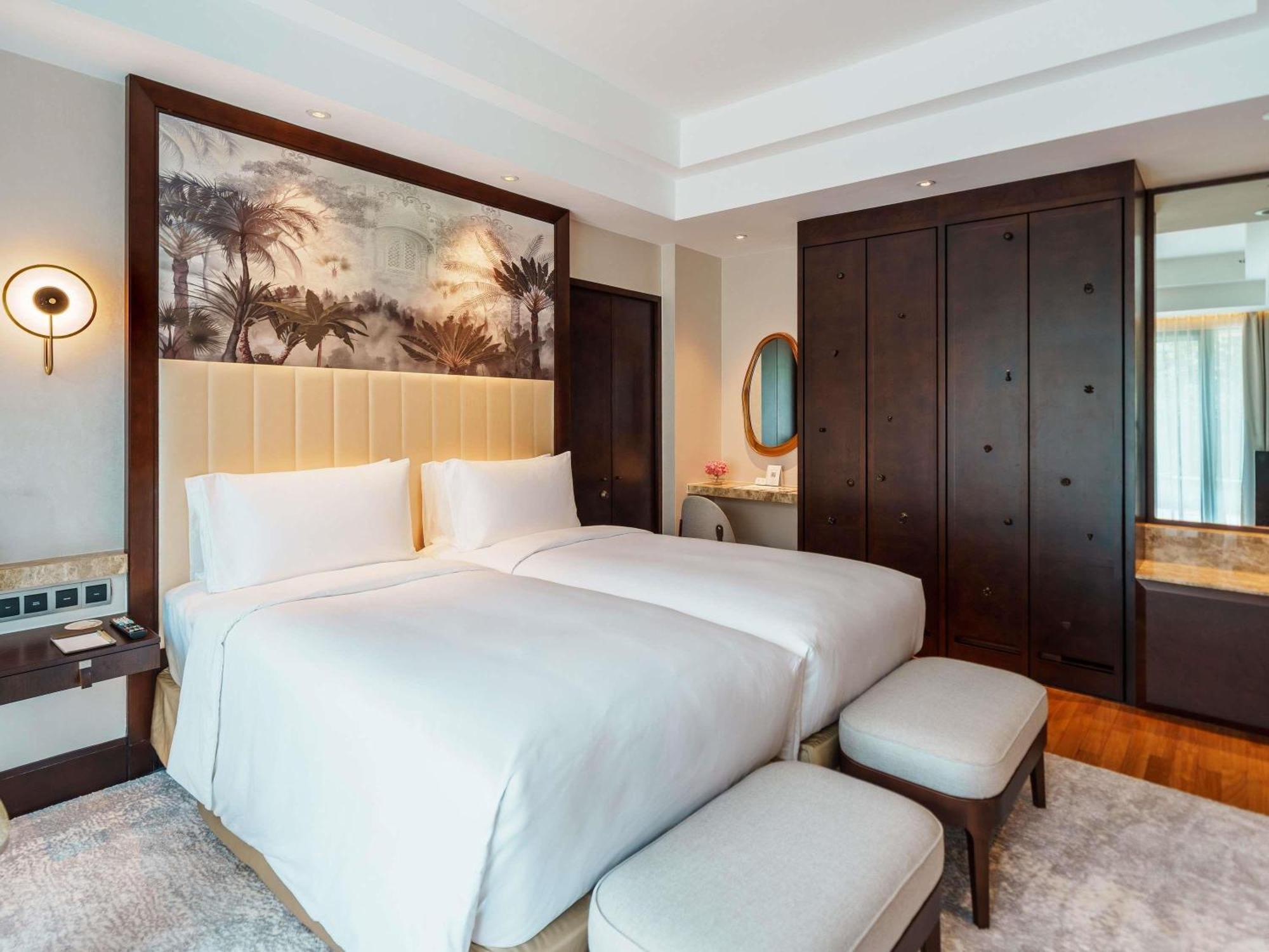 Luxury Twin Room