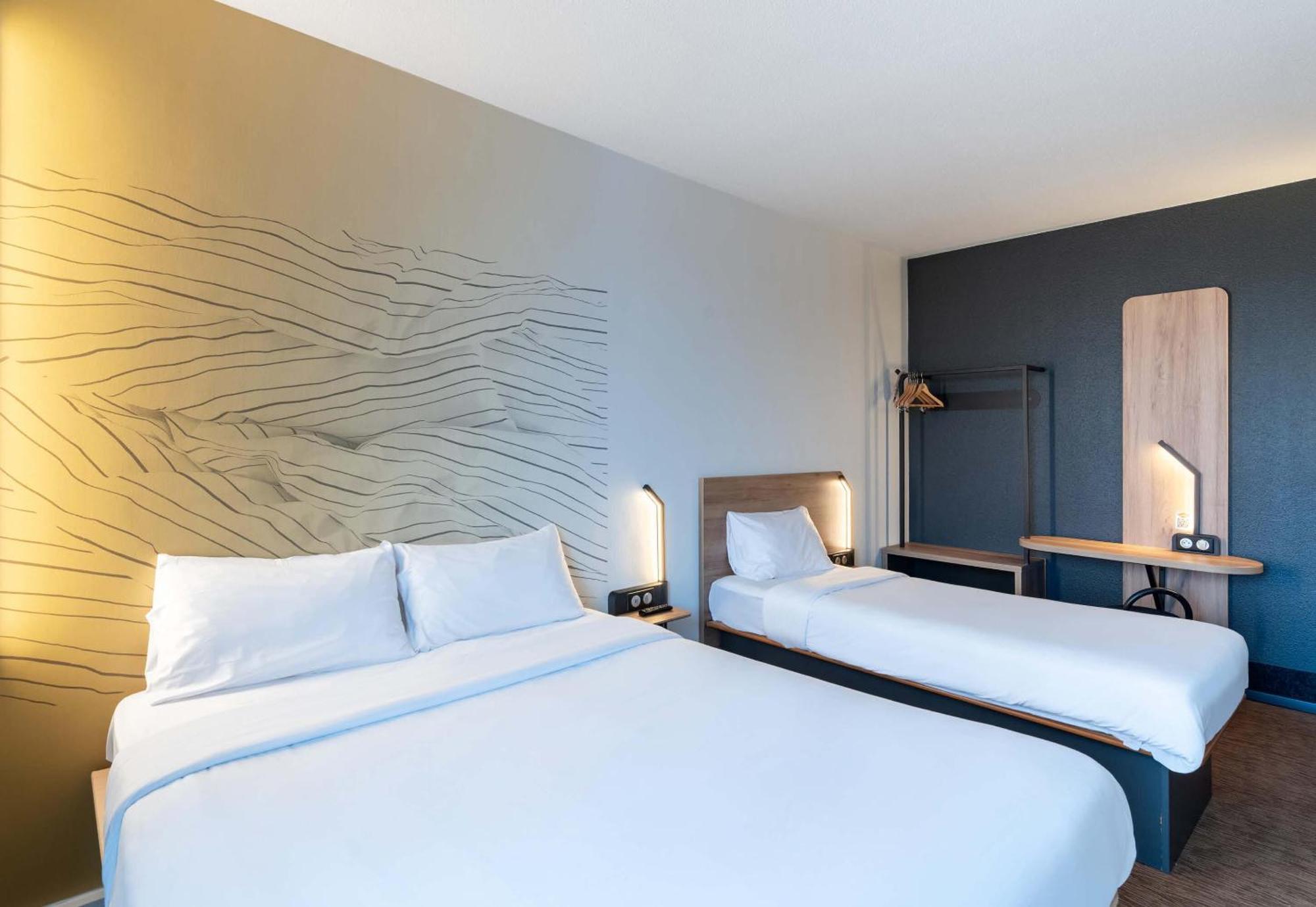 Standard Triple Room,1772108146:JPEG