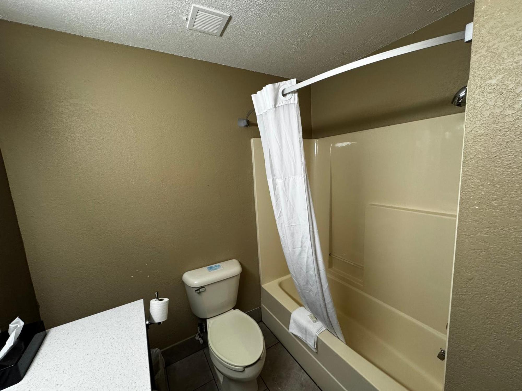 King Room Non-Smoking
