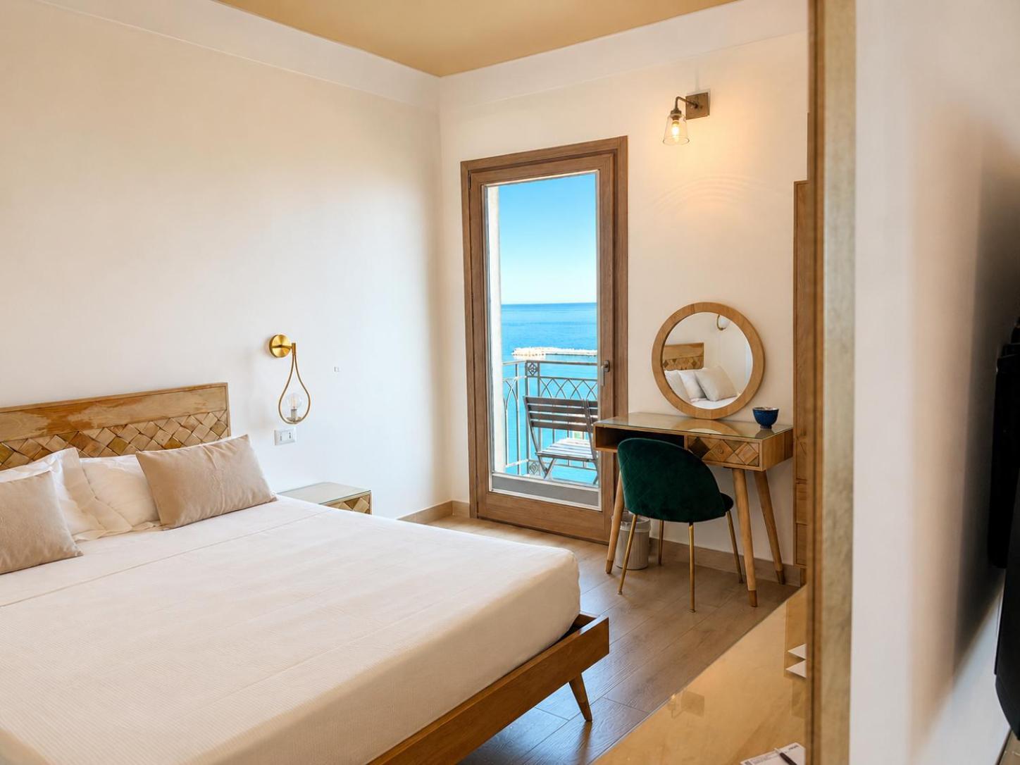 Deluxe Double Room Sea View