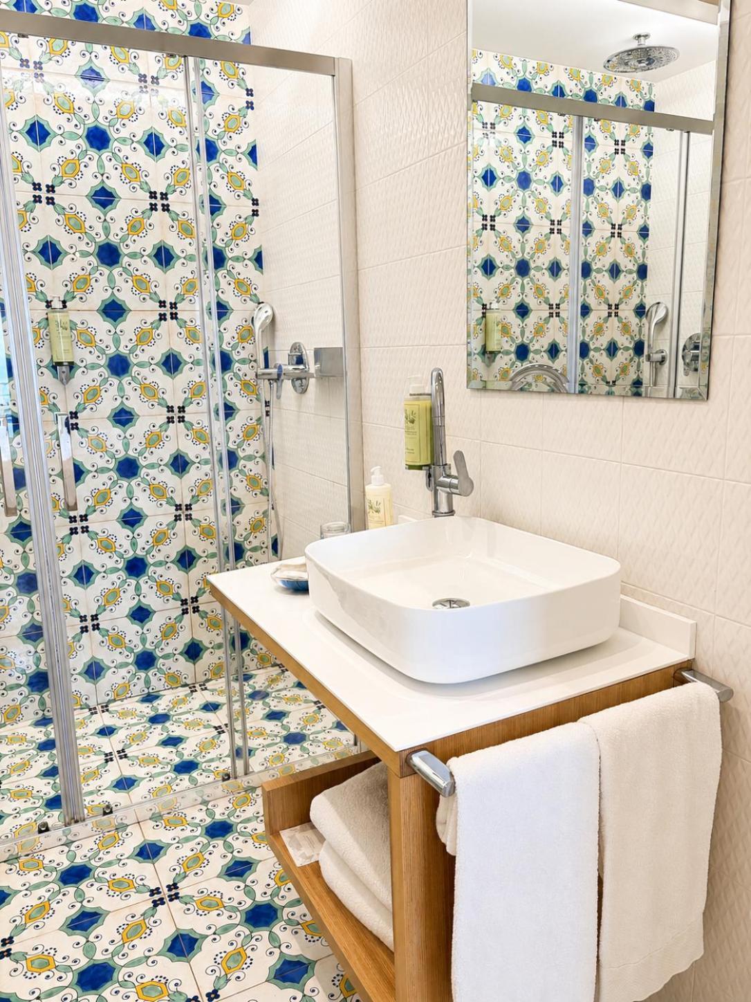 Deluxe Double Room Sea View