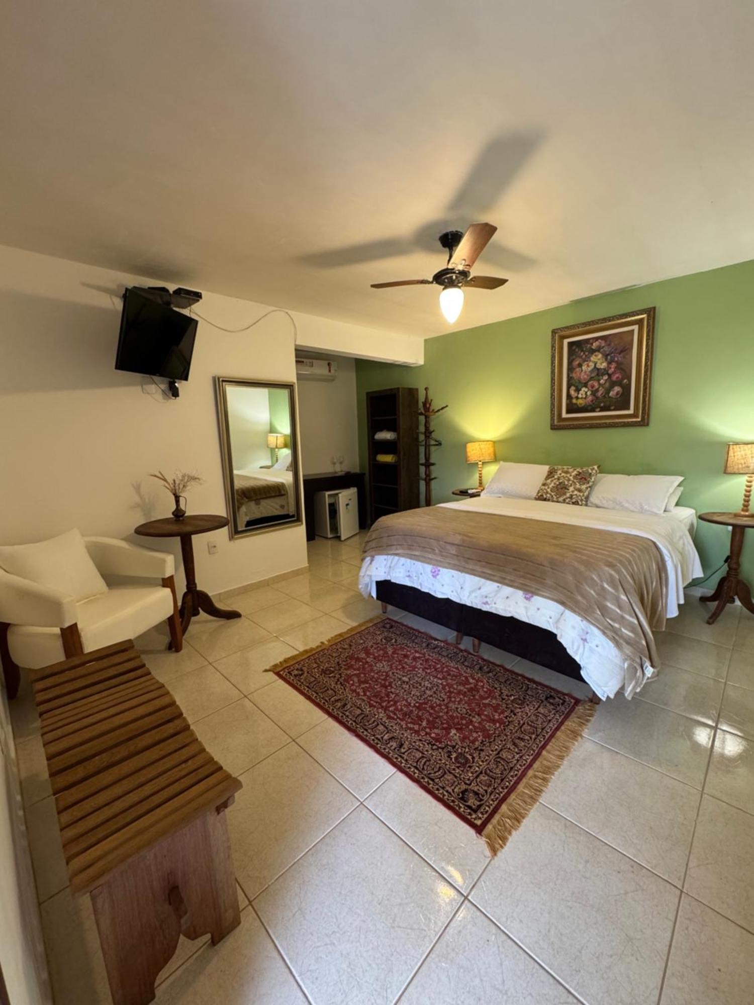 Double Room Mountain View