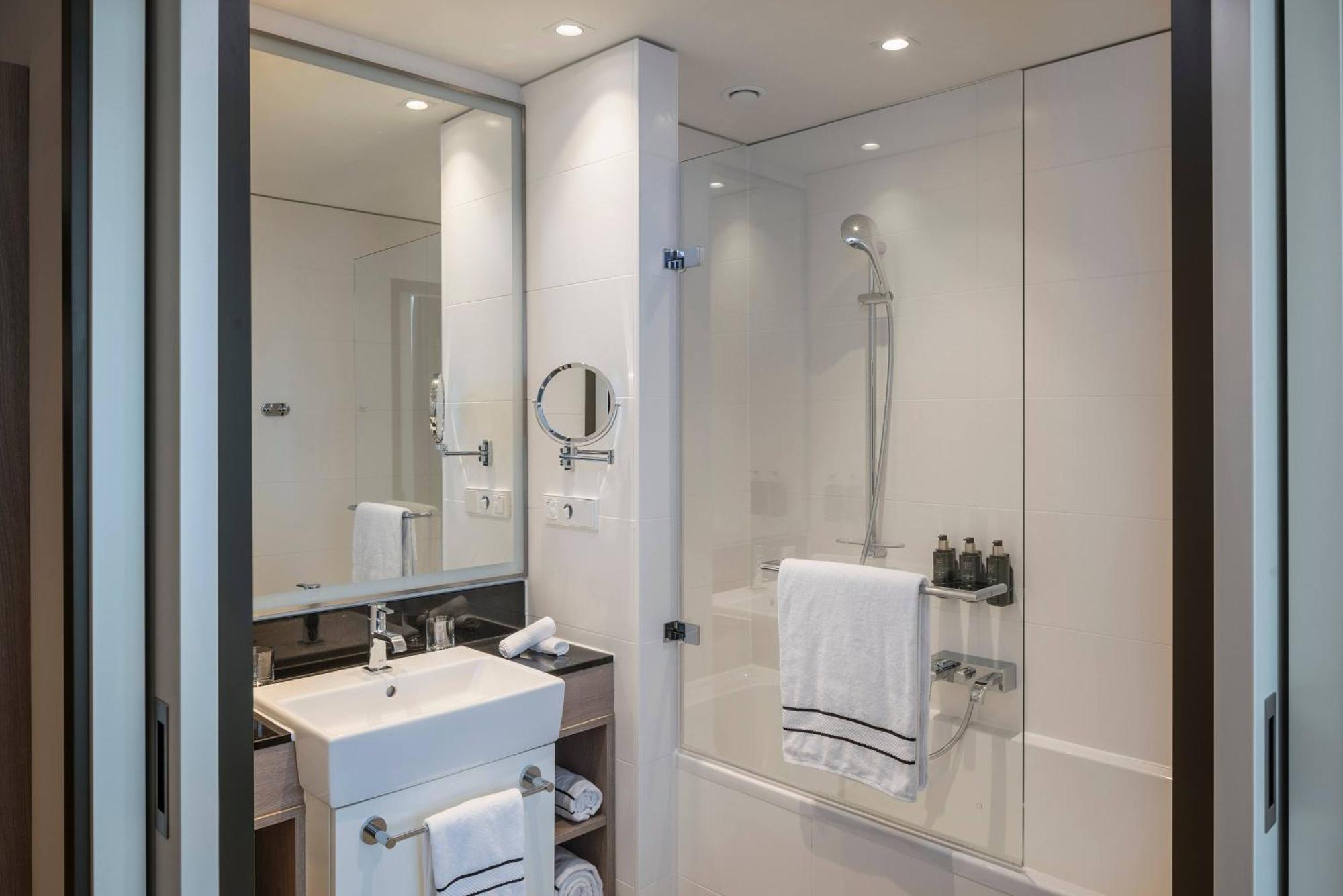 Junior Suite,1772262676:JPEG