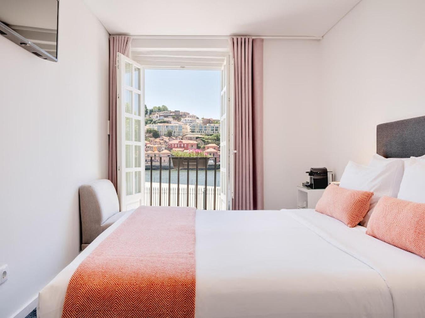 Standard Double Room River View