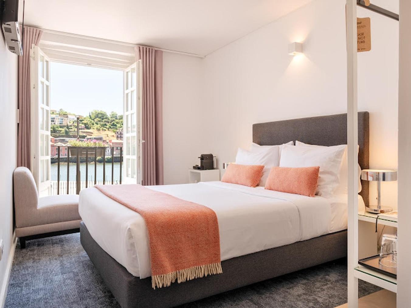 Standard Double Room River View