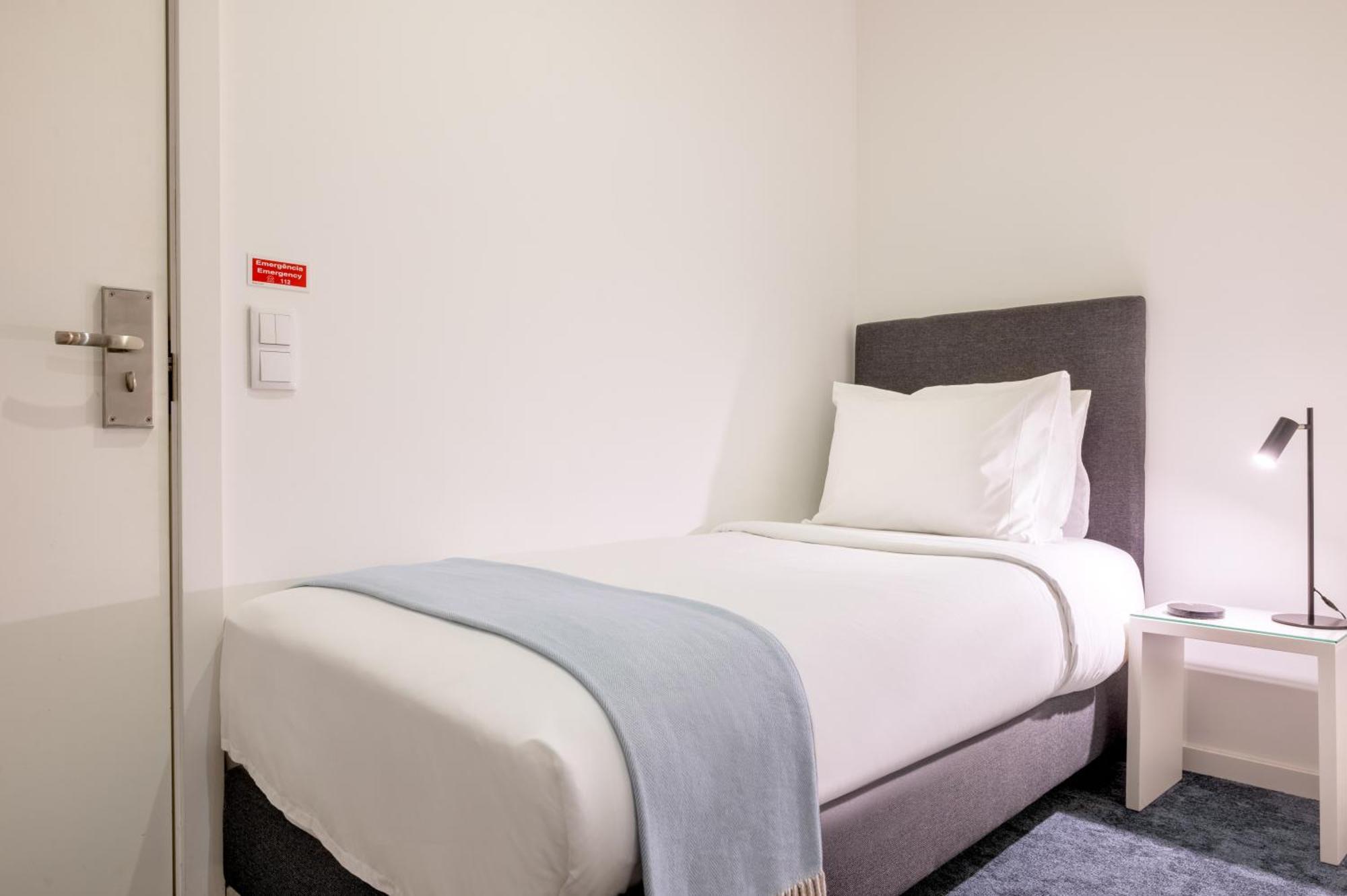 Budget Interior Single Room