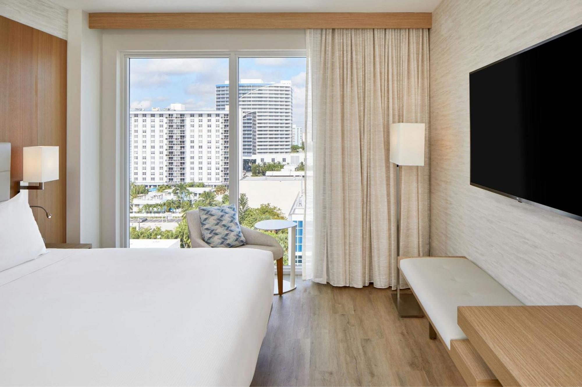 King Room Partial Water View