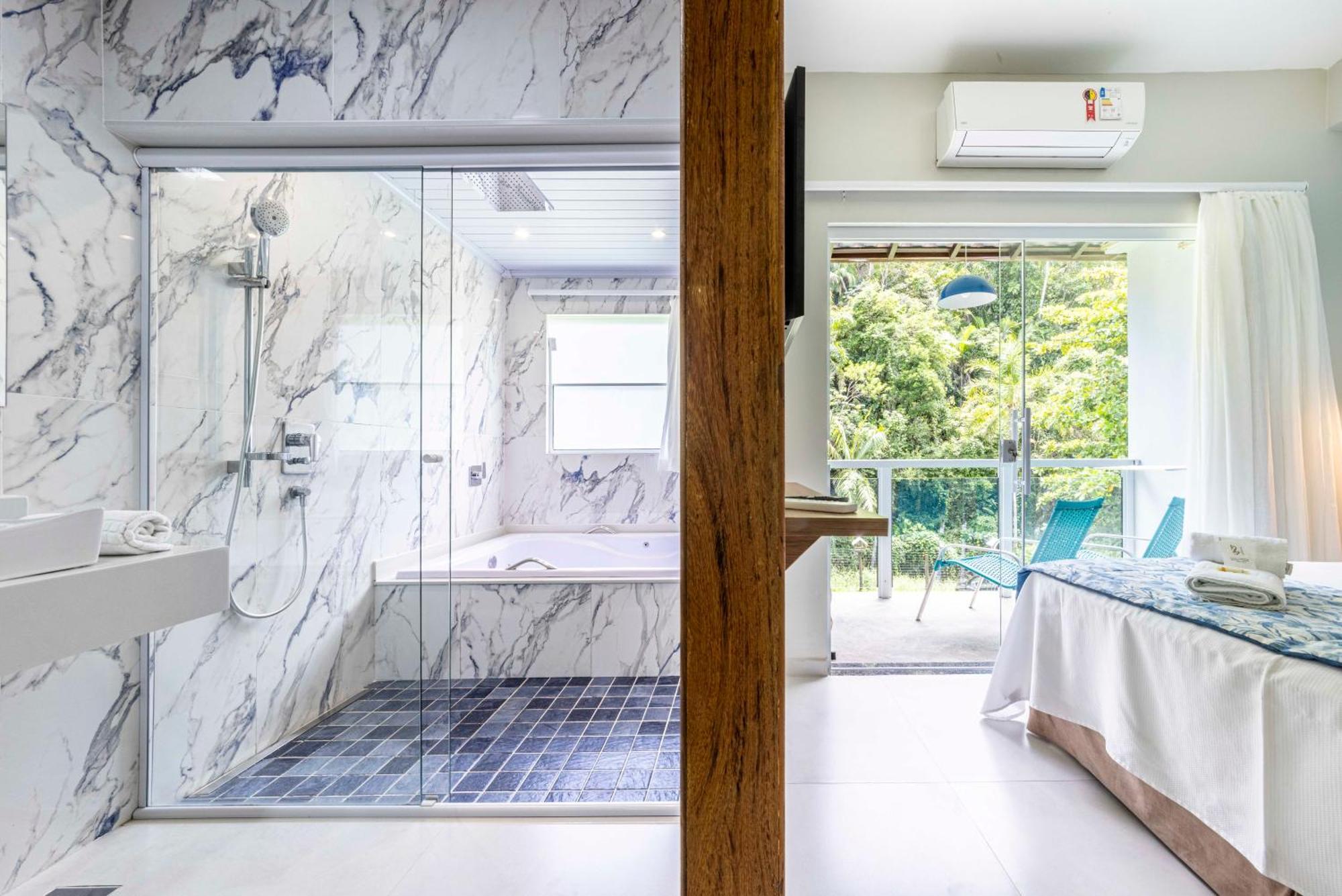 Luxury Triple Room