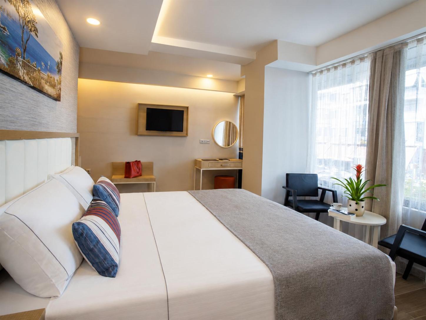Deluxe Suite