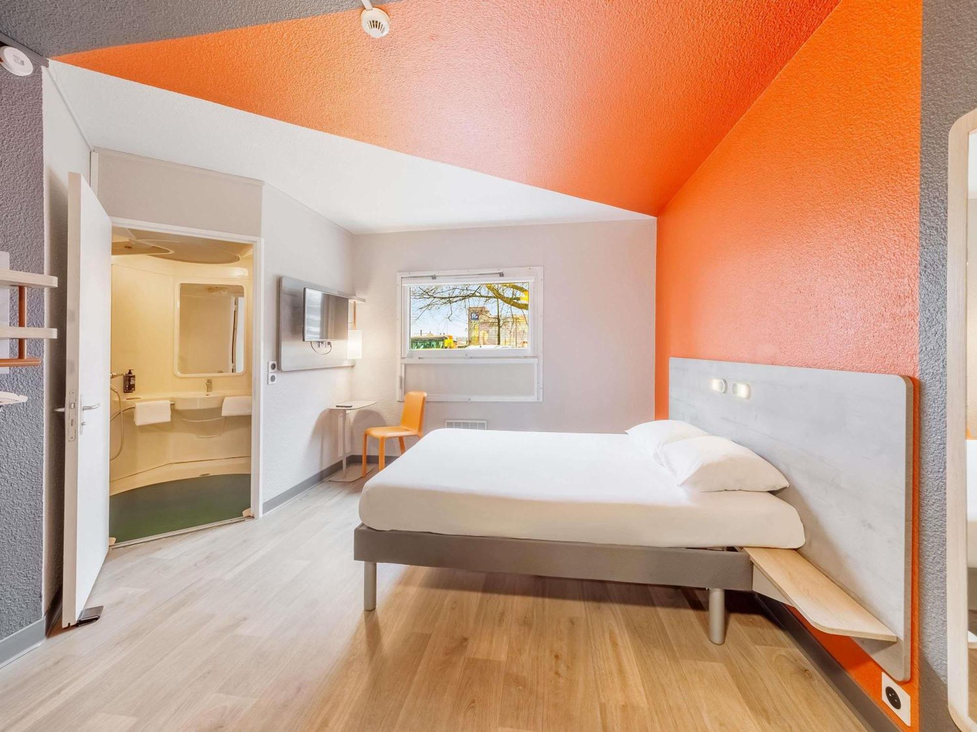 Classic Double Room