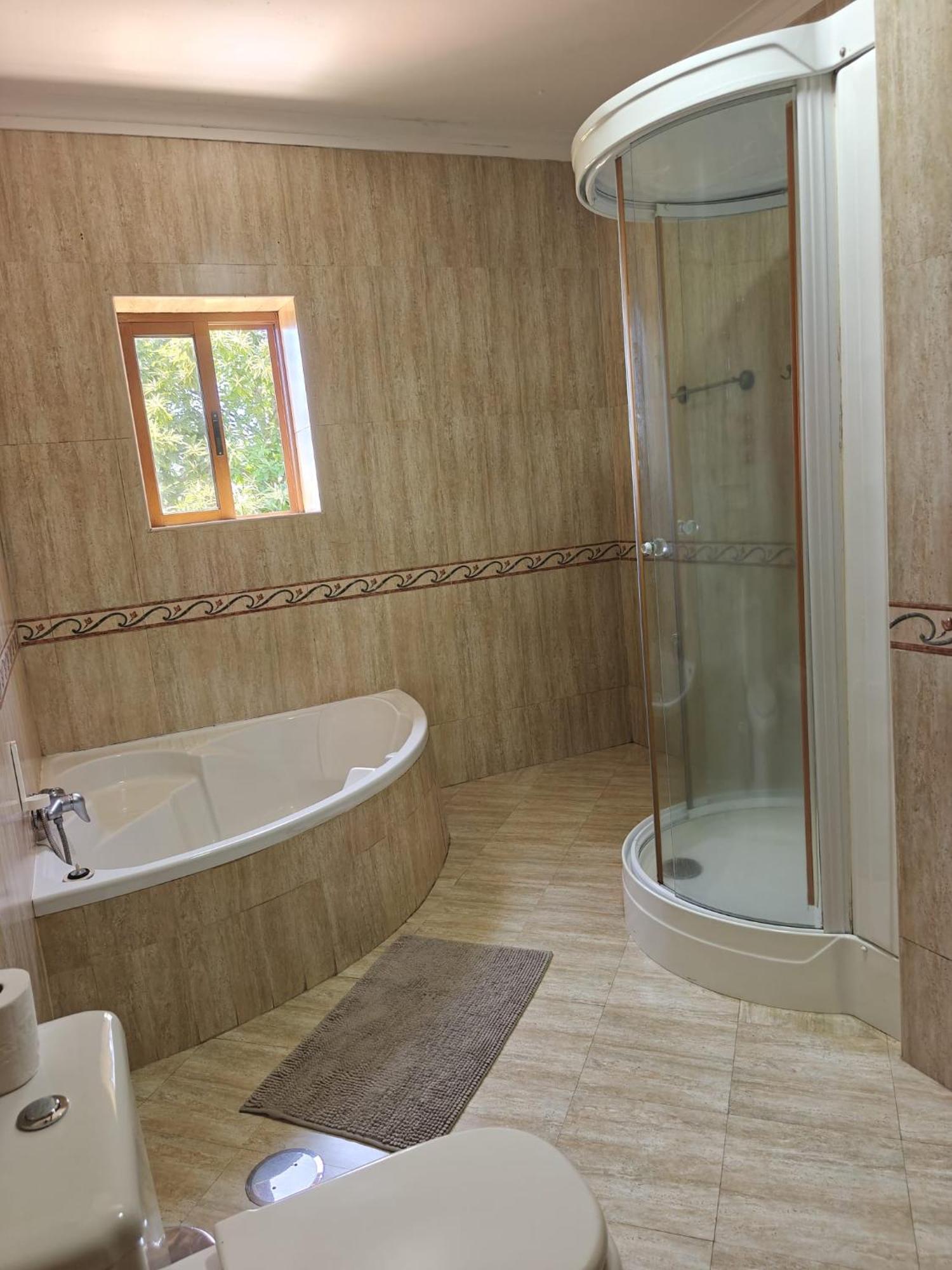 Double Room Private Bathroom