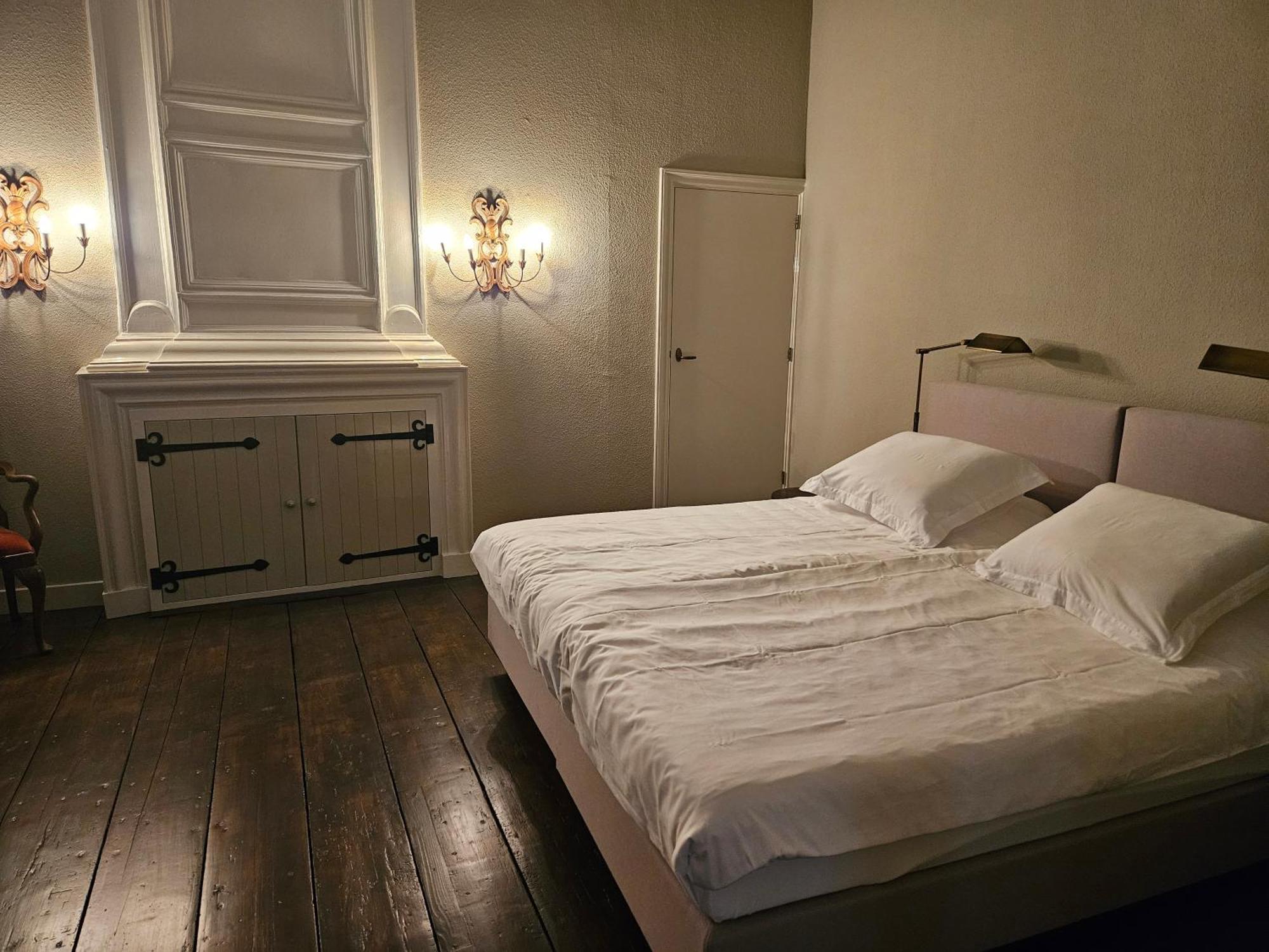 Superior Deluxe Double or Twin Room,1772573654:JPEG
