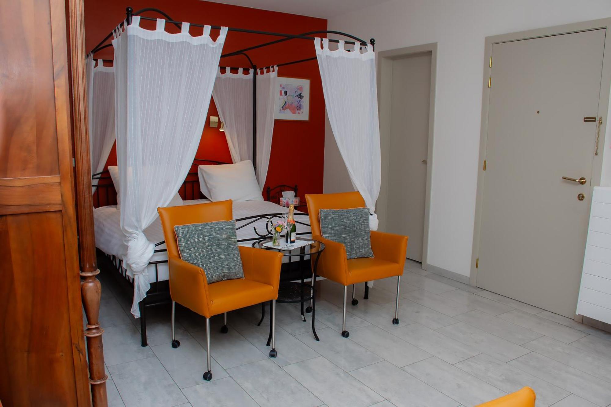 King Room Garden View