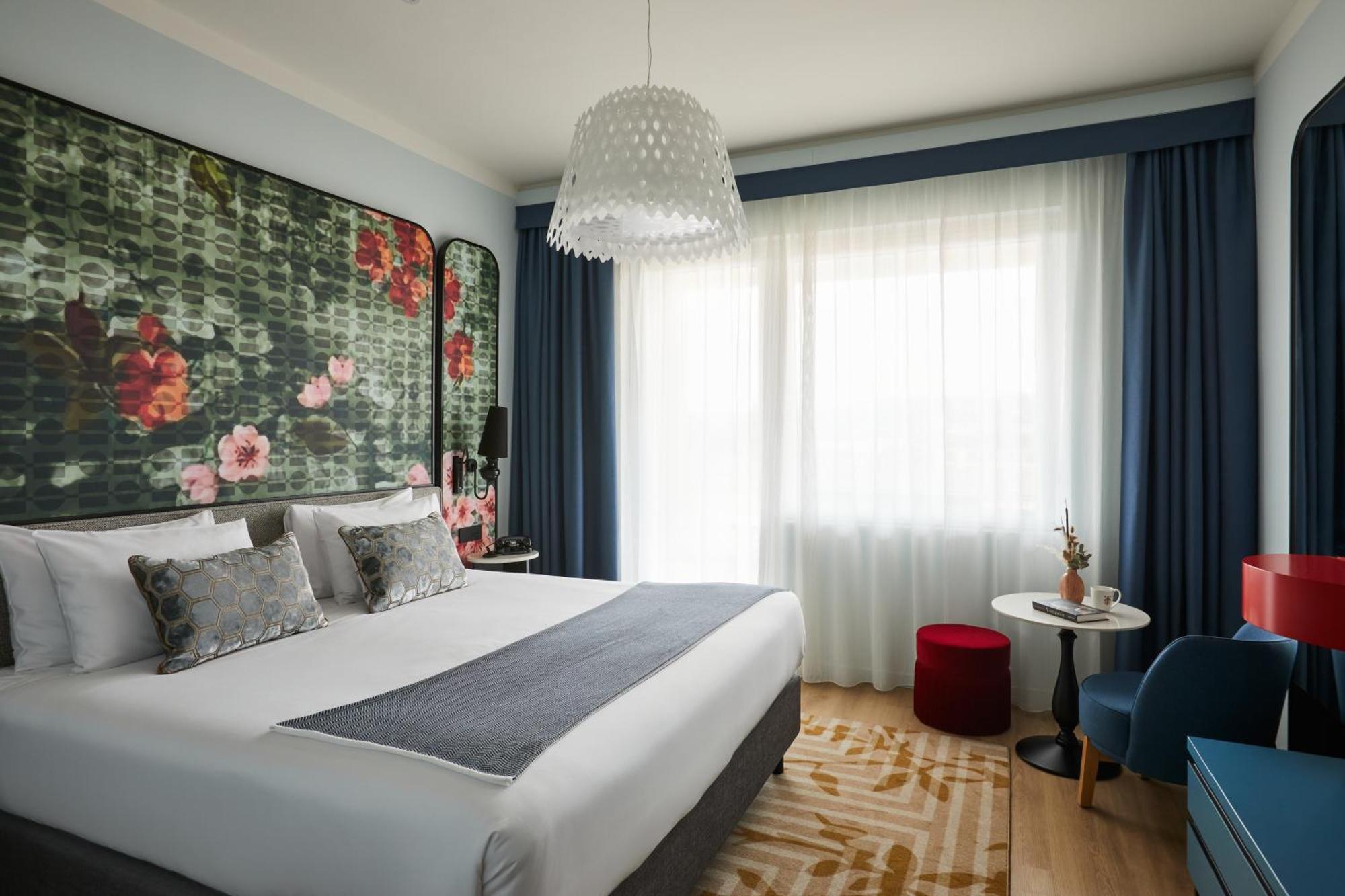 Premium King Room Balcony