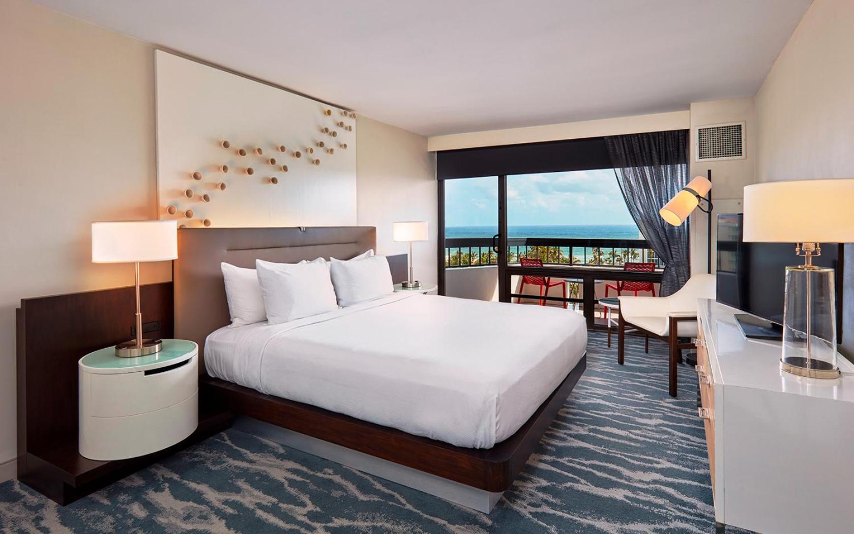 King Room Partial Water View Balcony