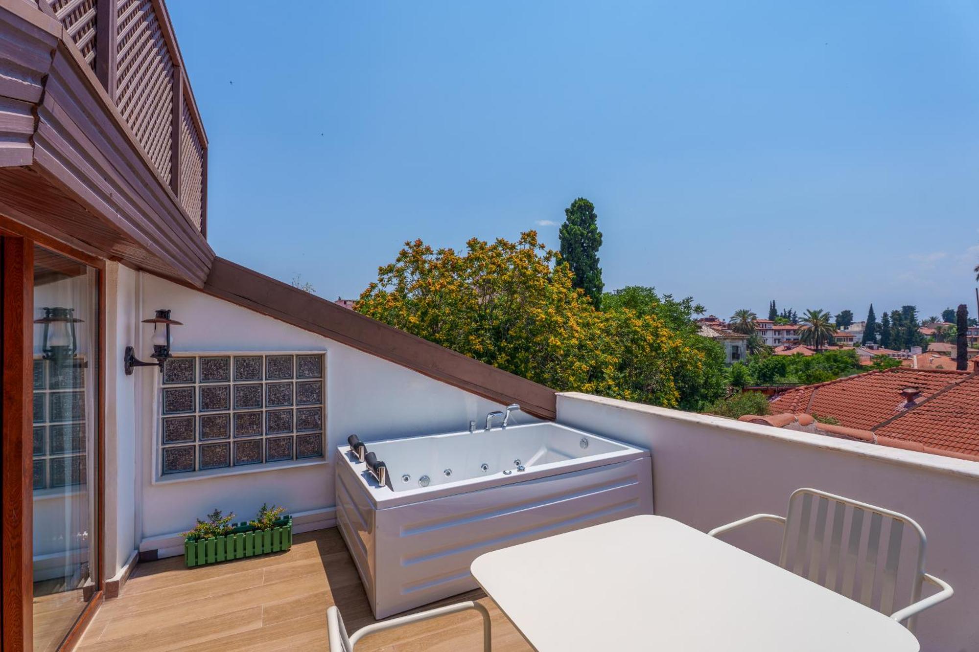 Suite Terrace