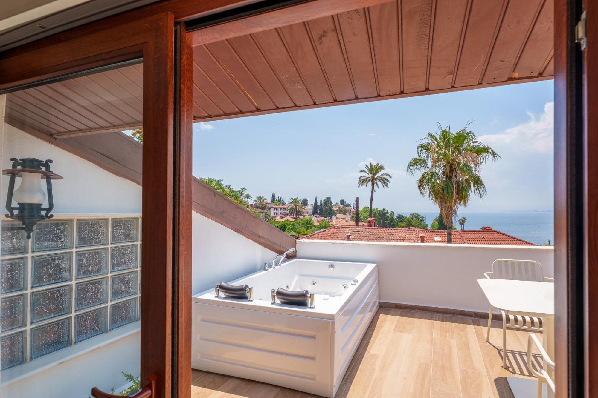Suite Terrace