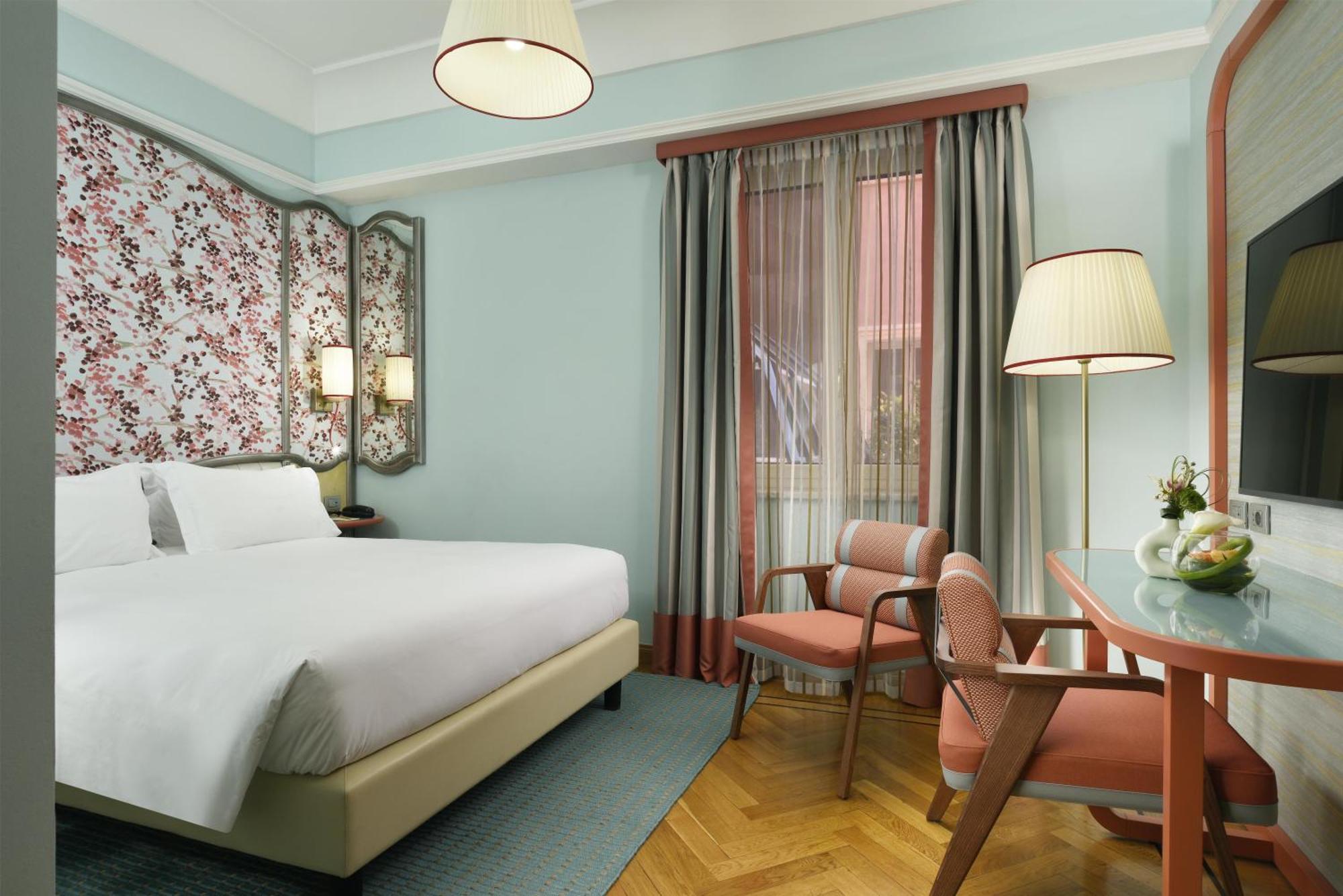 Queen Room