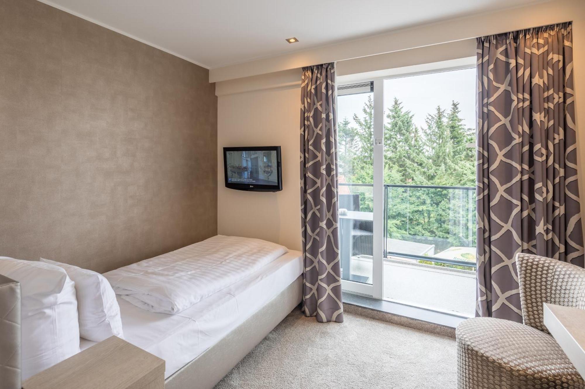 Single Room "ForOne"