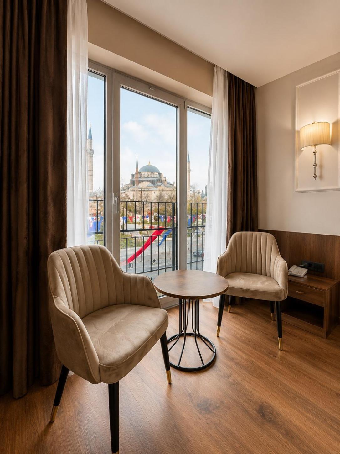 Superior Double or Twin Room City View