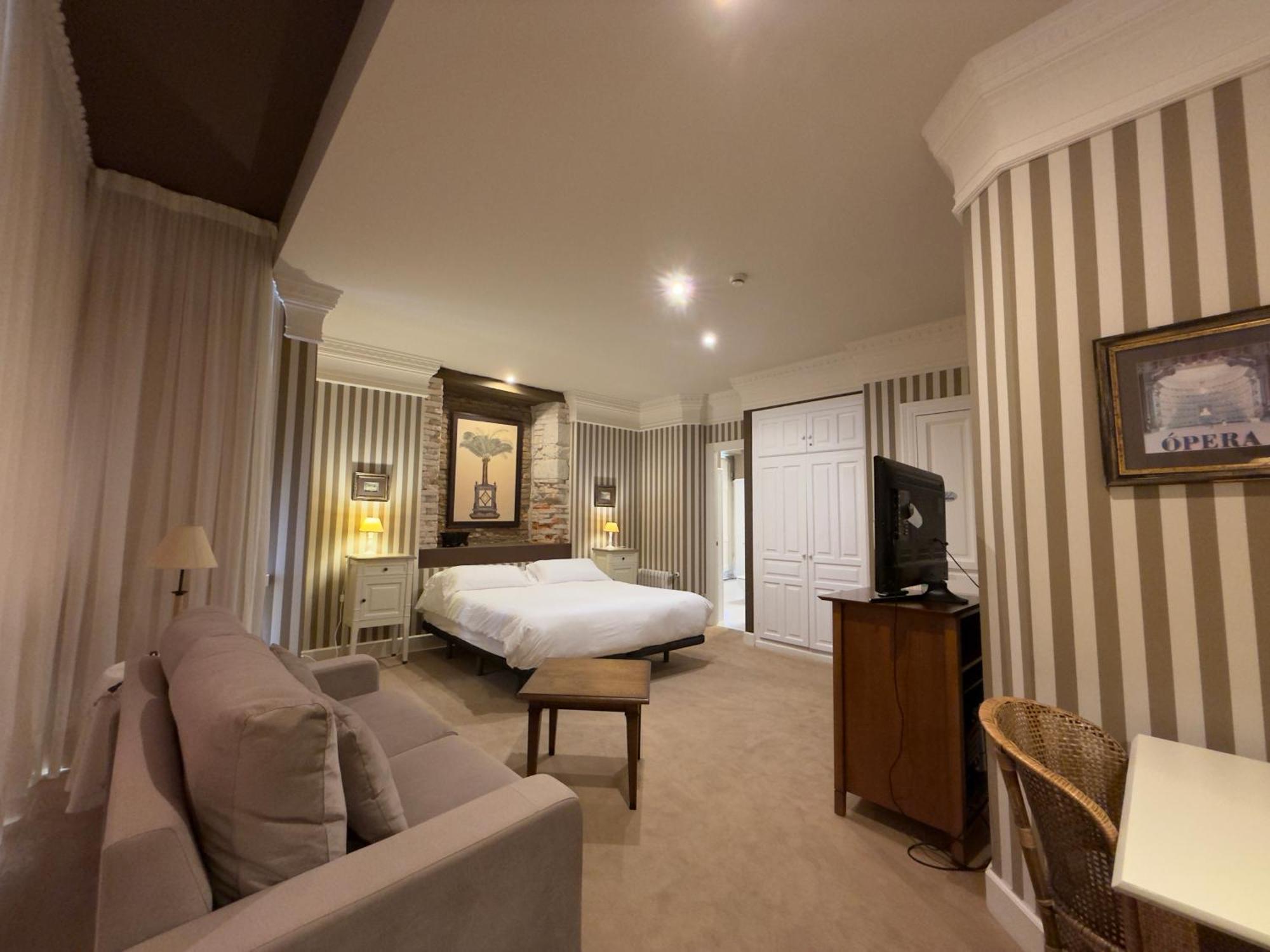 Superior Twin Room Garden View