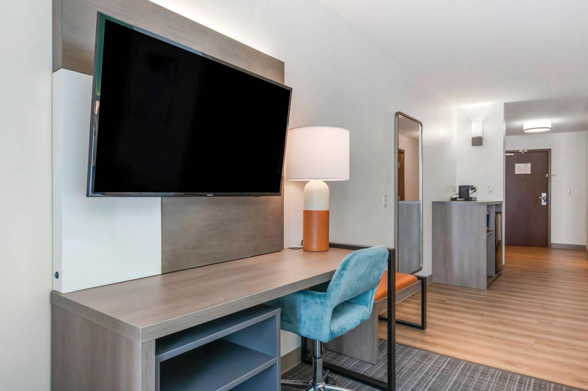 King Suite