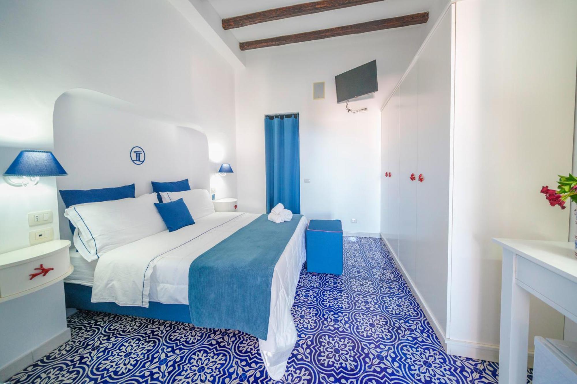 Economy Double or Twin Room