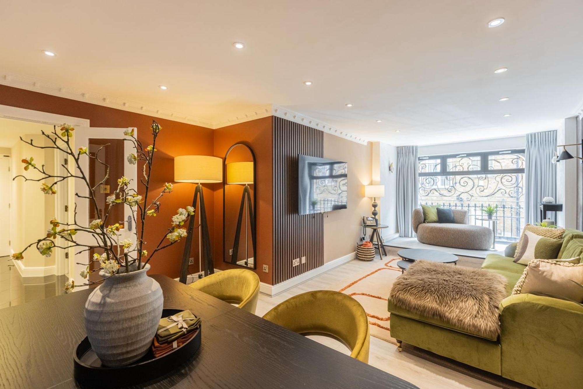 Luxury One-Bedroom Apartment