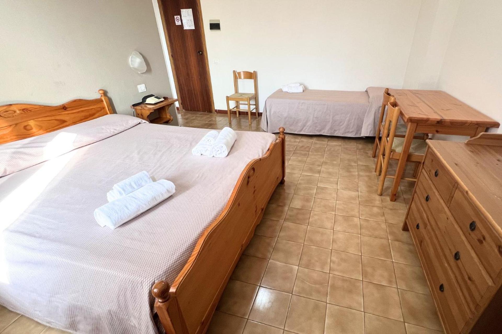 Triple Room,1772936993:JPEG
